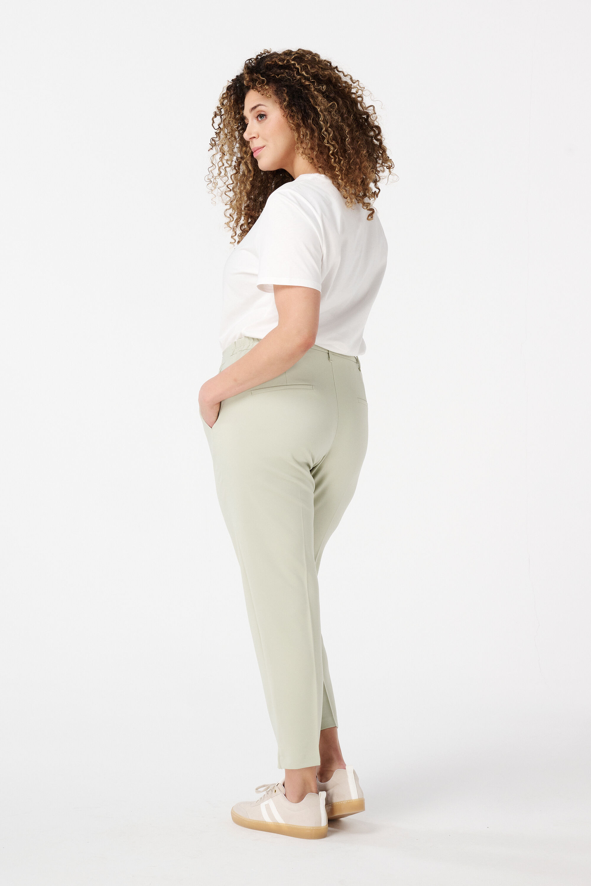 Pantalones de pernera recta image number 3