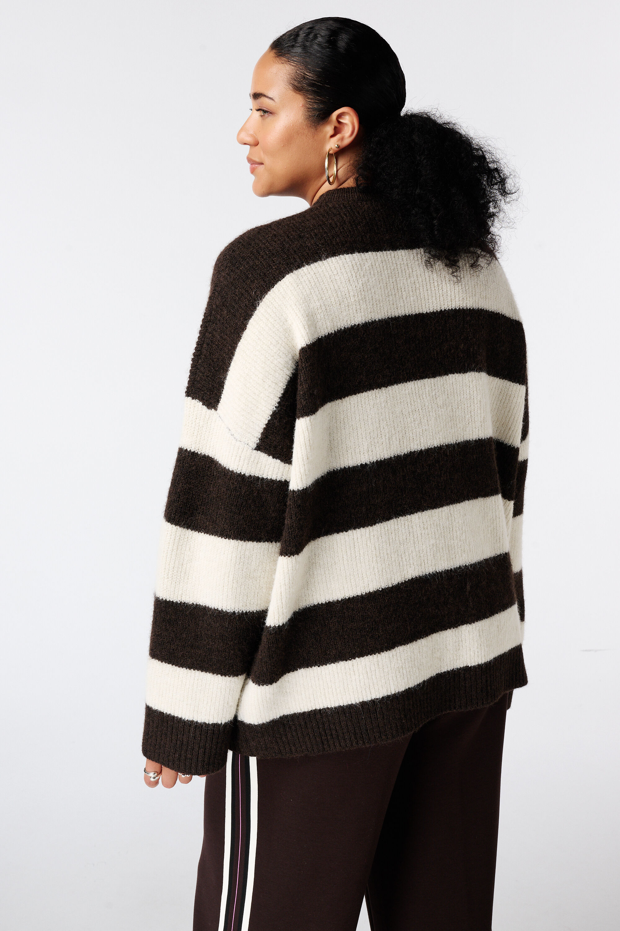 Jersey de cuello redondo image number 3
