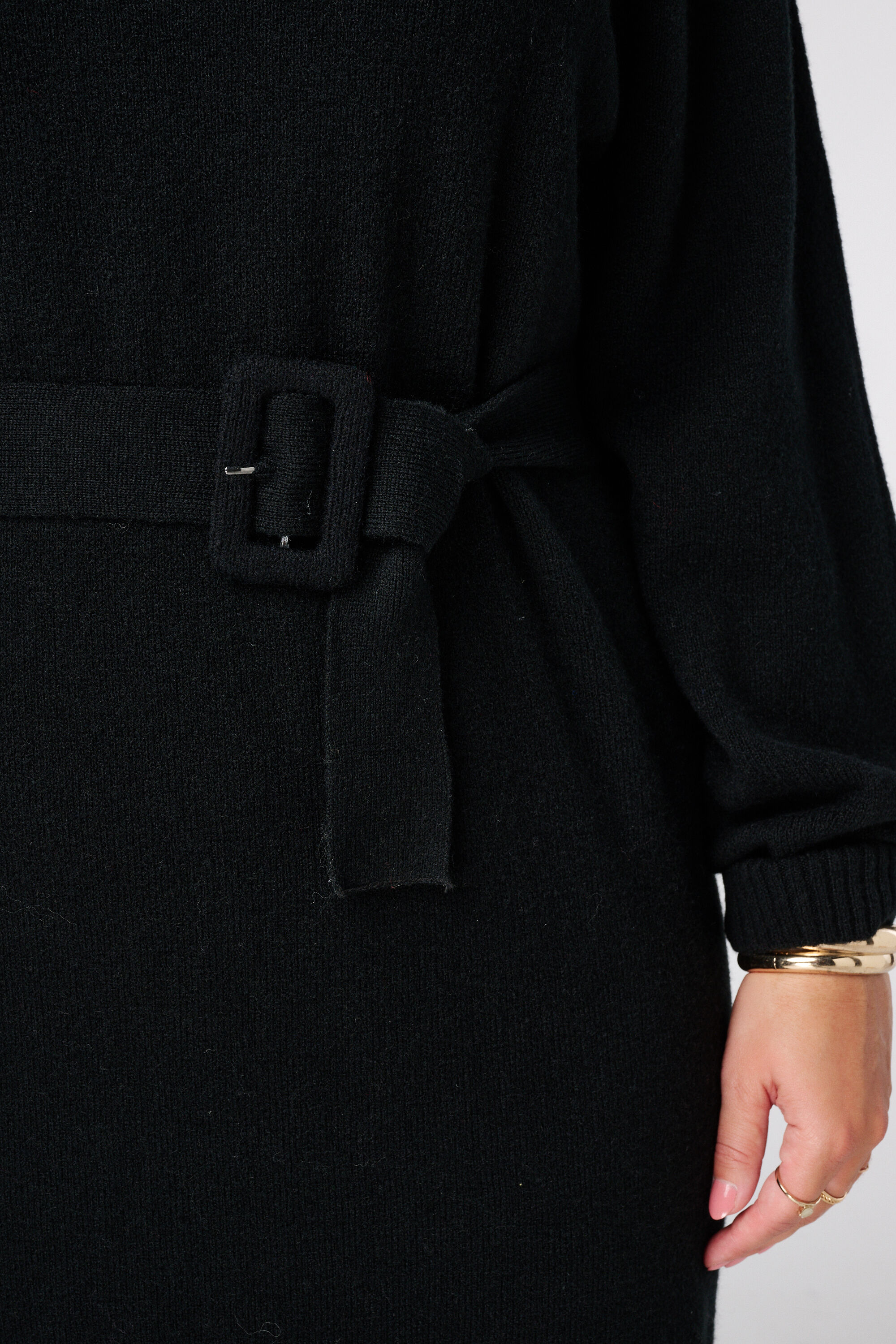 Vestido de punto con cintur&oacute;n image number 6