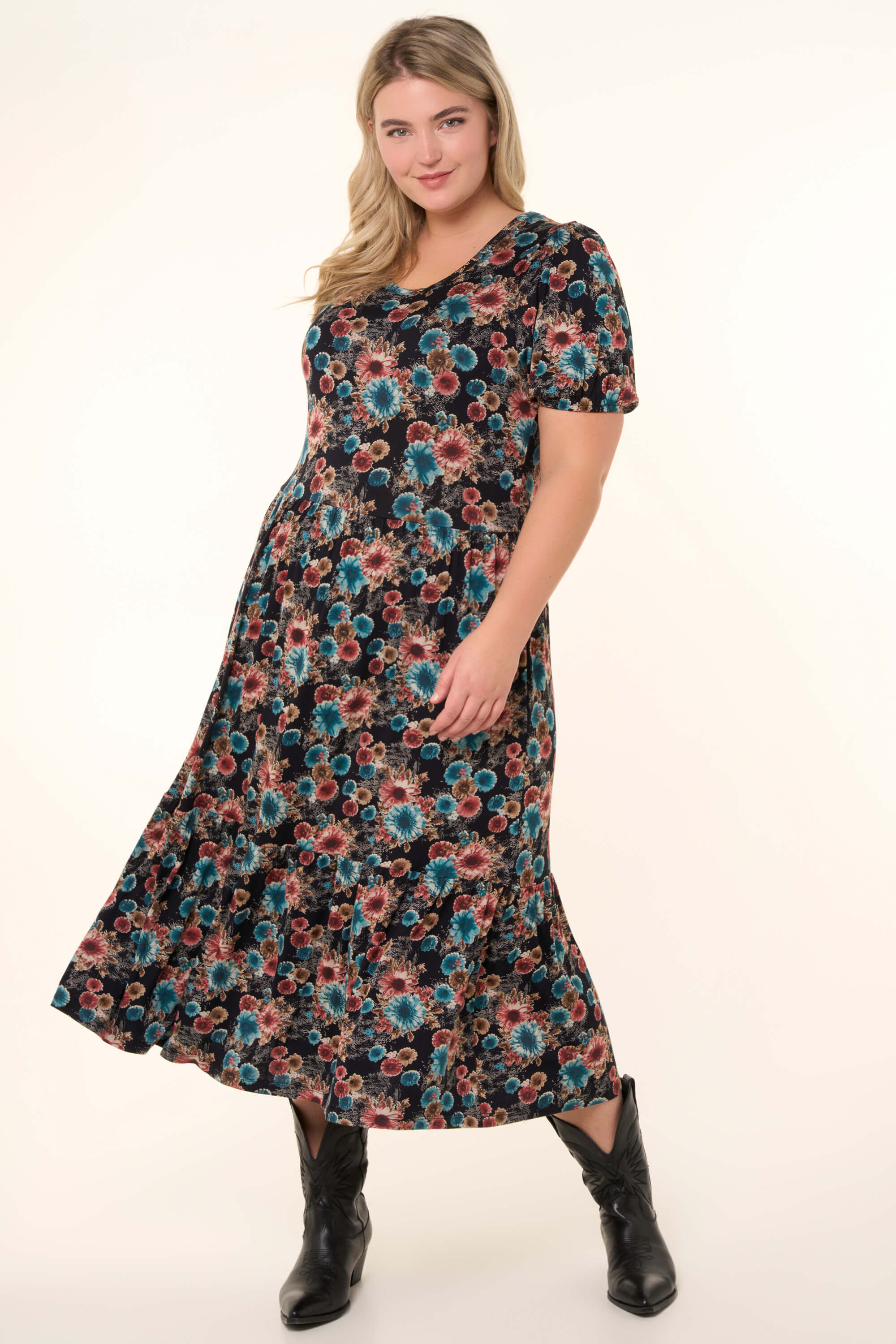 Vestido largo con estampado  image number 0