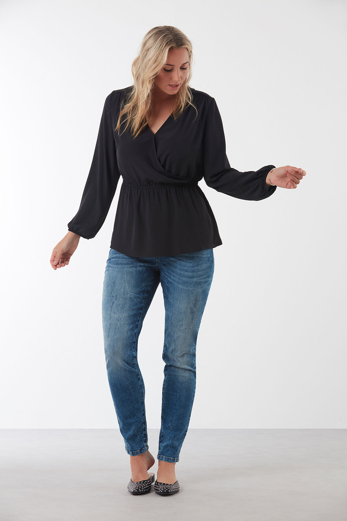 Blusa cruzada image number 4