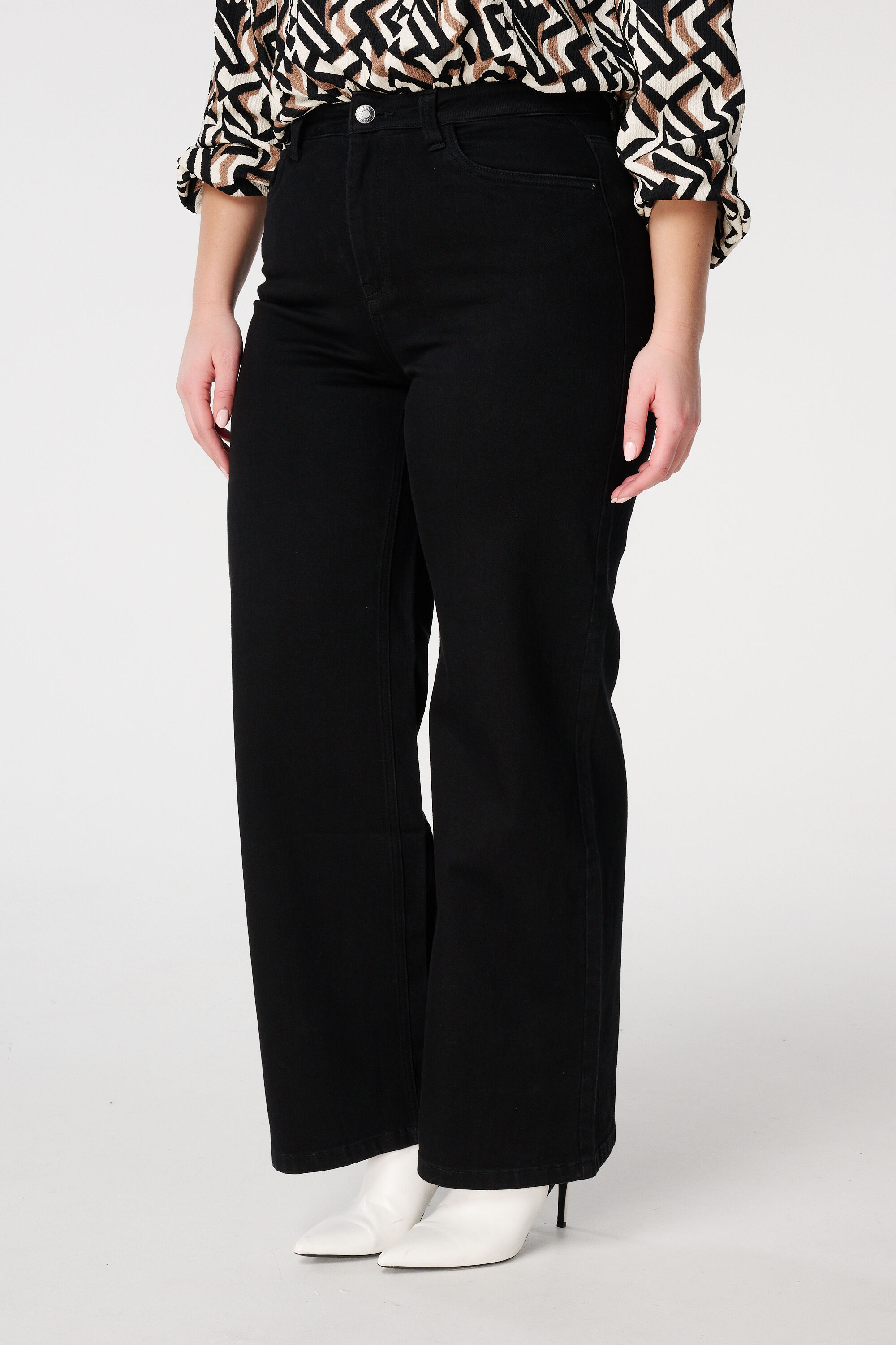 Vaqueros de pernera ancha IVY image number 5