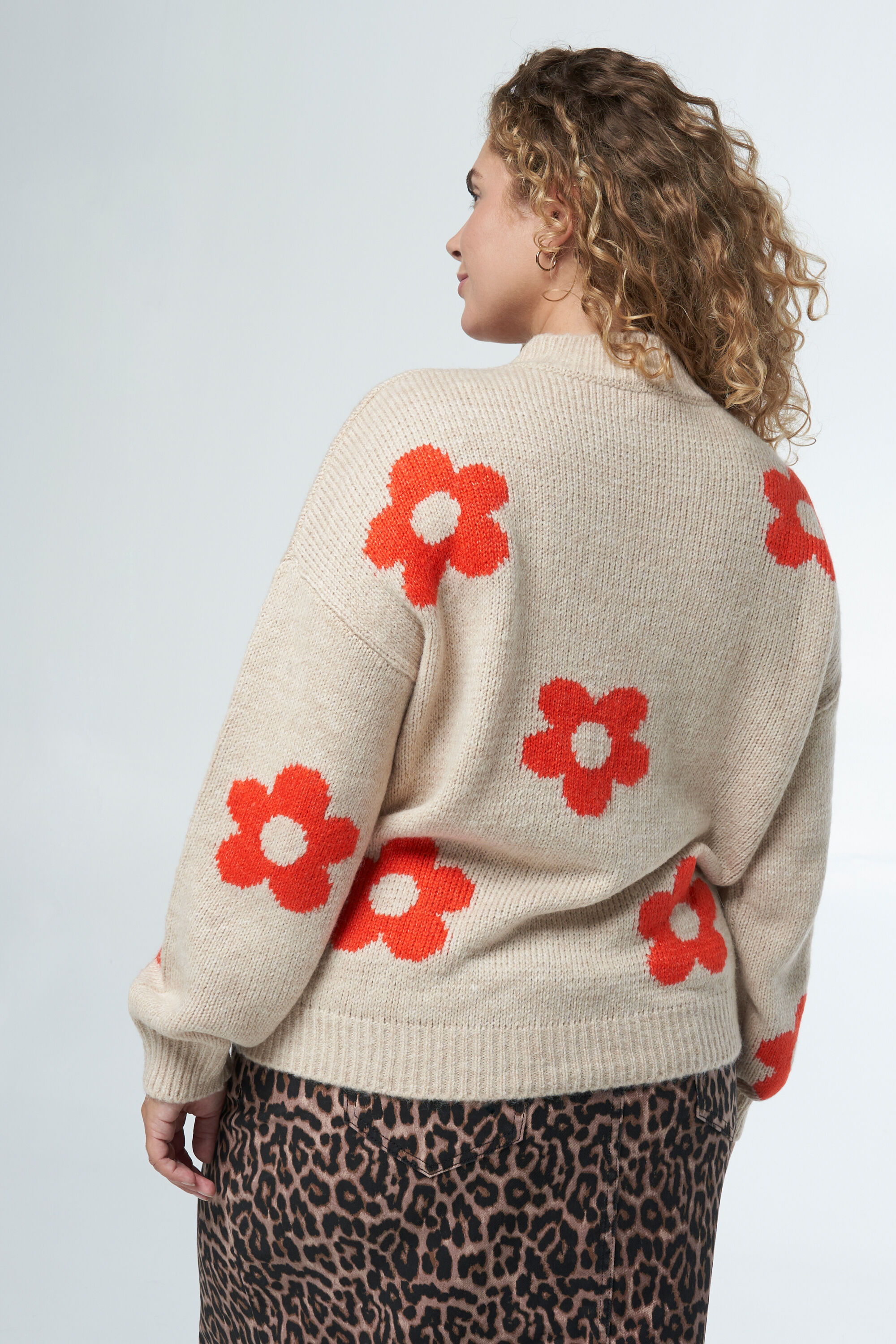 Jersey de punto con flores image number 3