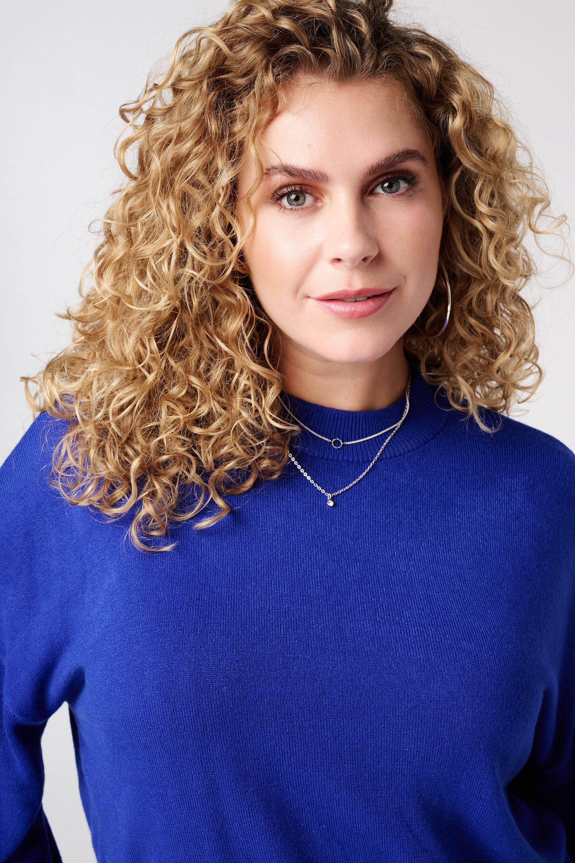 Su&eacute;ter de punto fino con mangas abullonadas image number 4