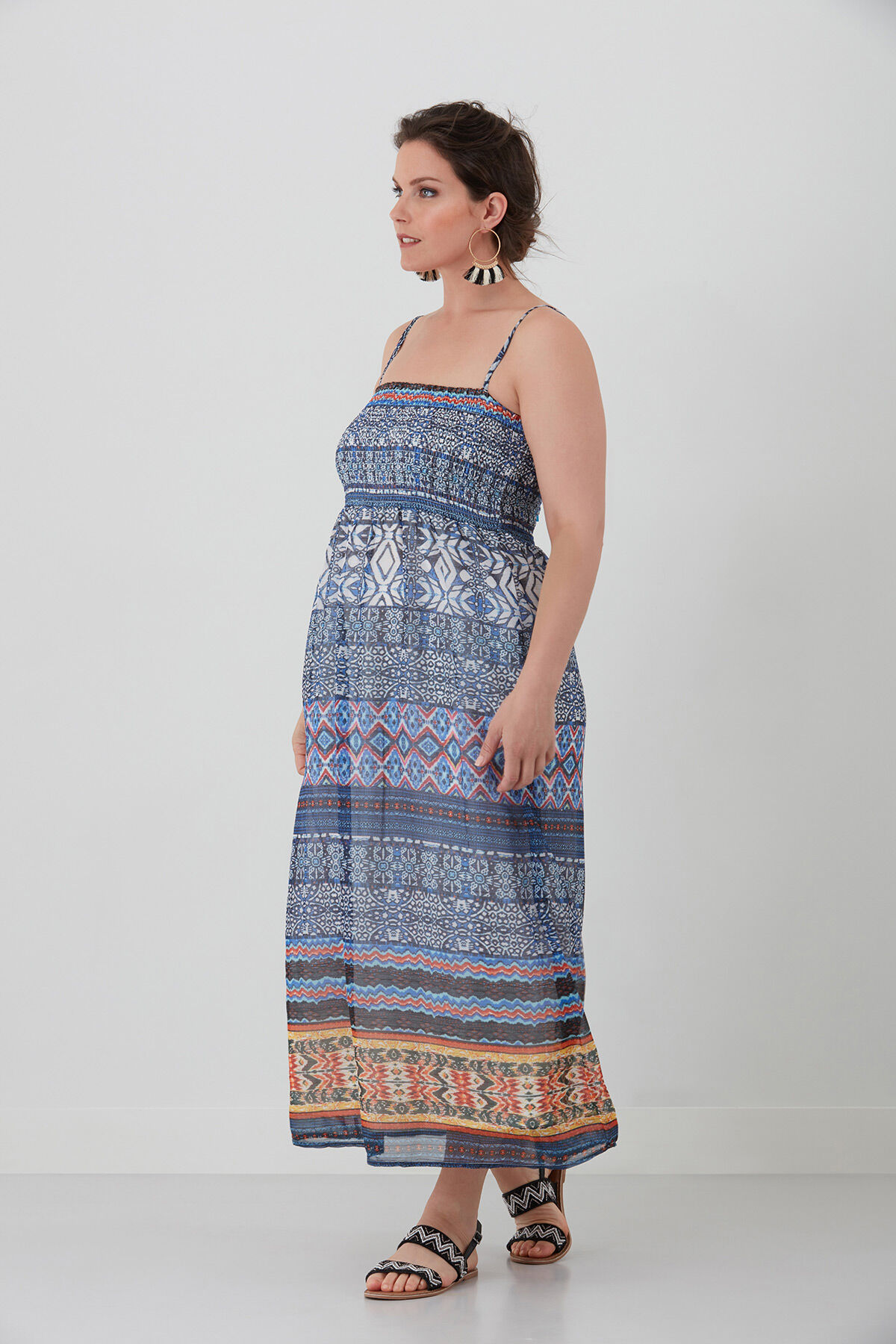 Maxi vestido con estampado image number 3