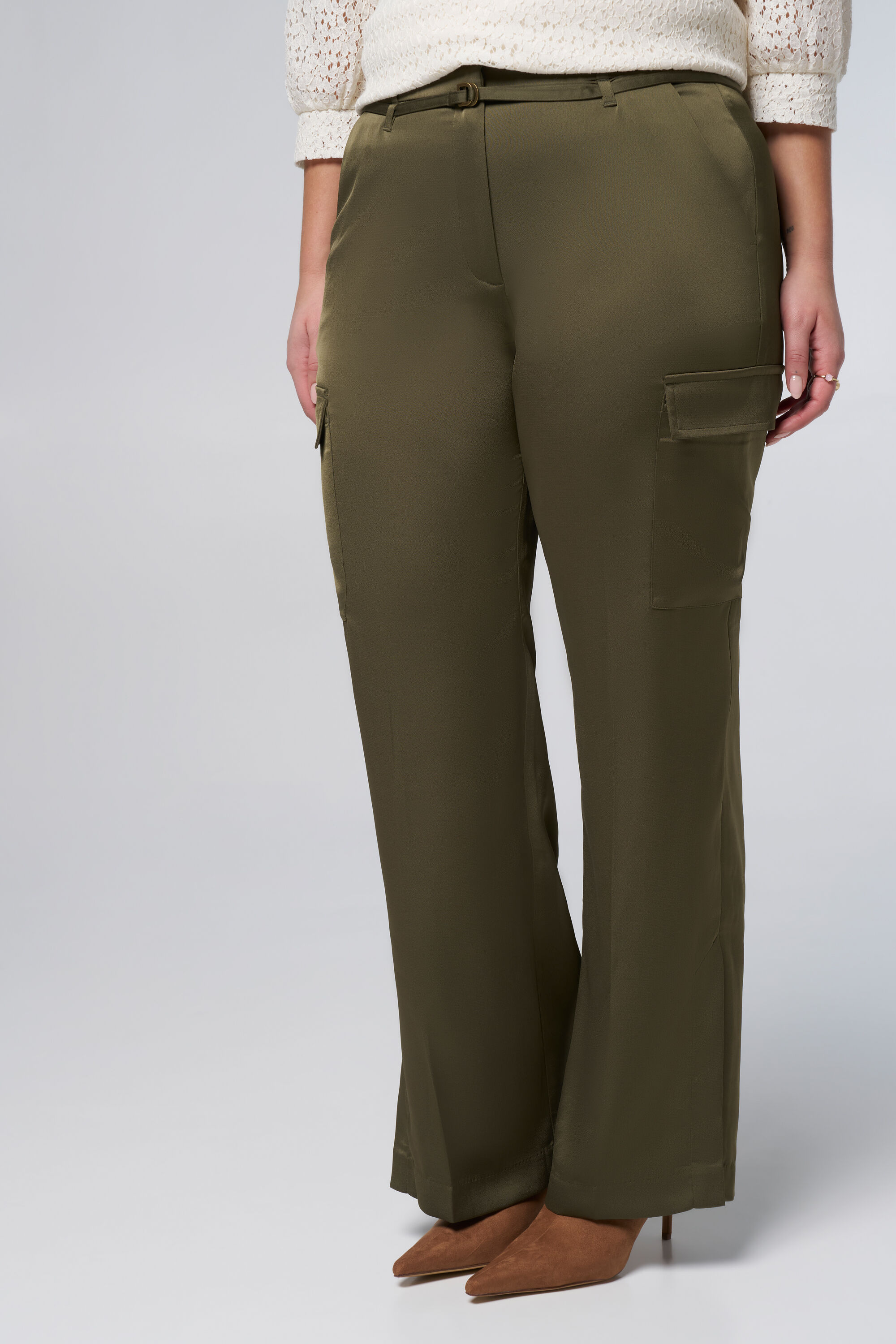 Pantalones con bolsillos image number 5