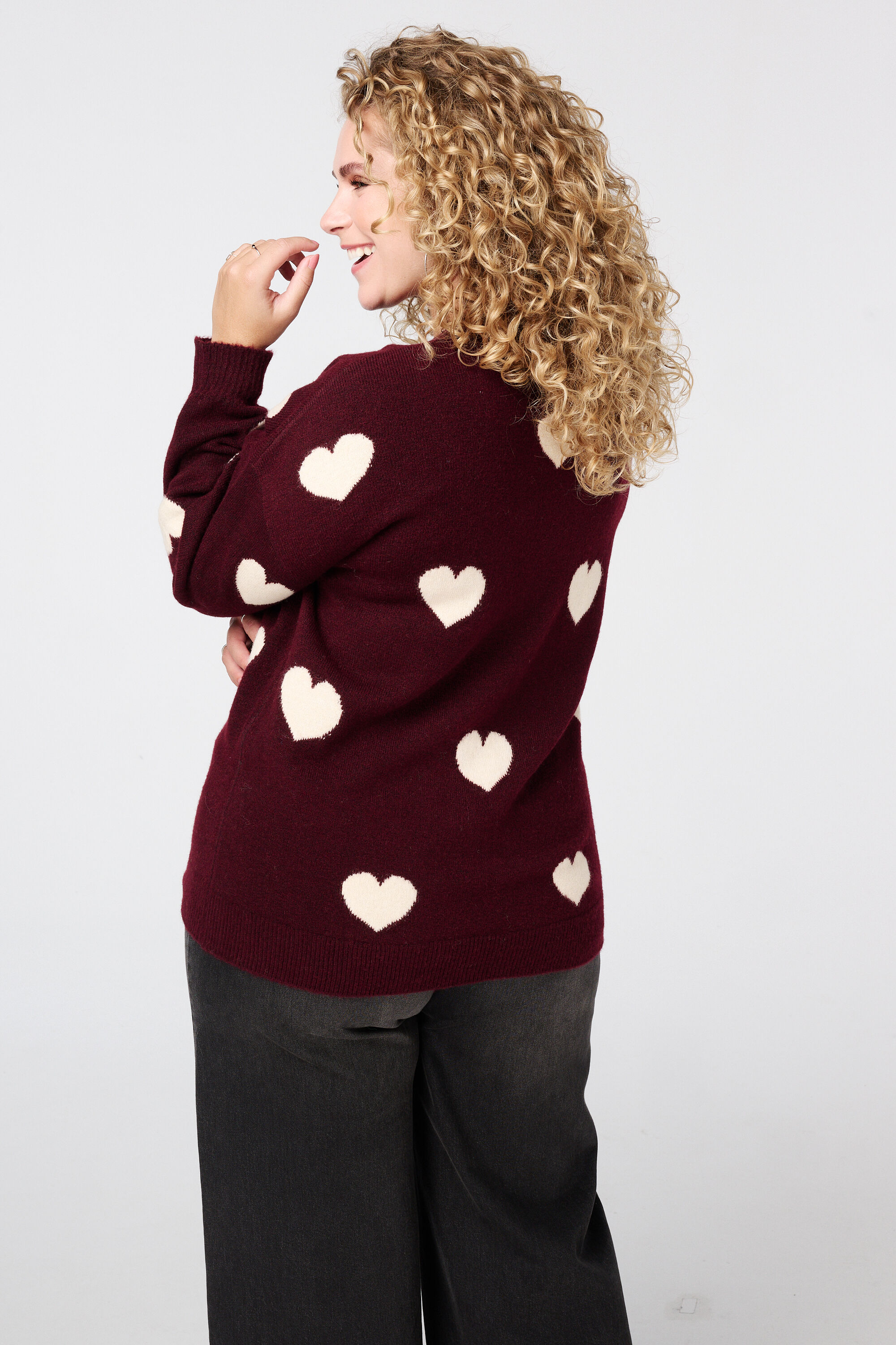 Jersey de punto fino con dise&ntilde;o de corazones image number 3