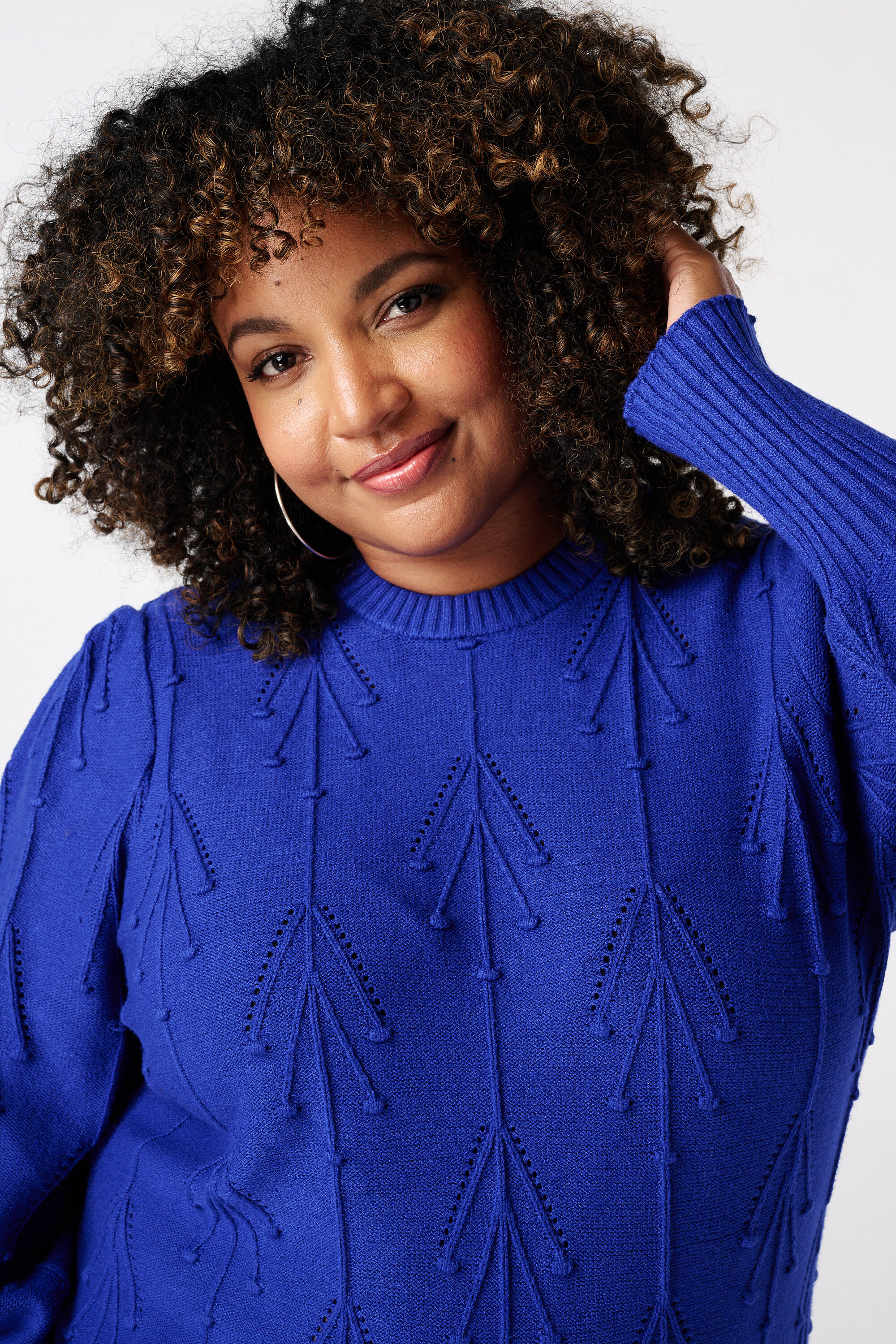 Jersey con estampado bordado image number 4