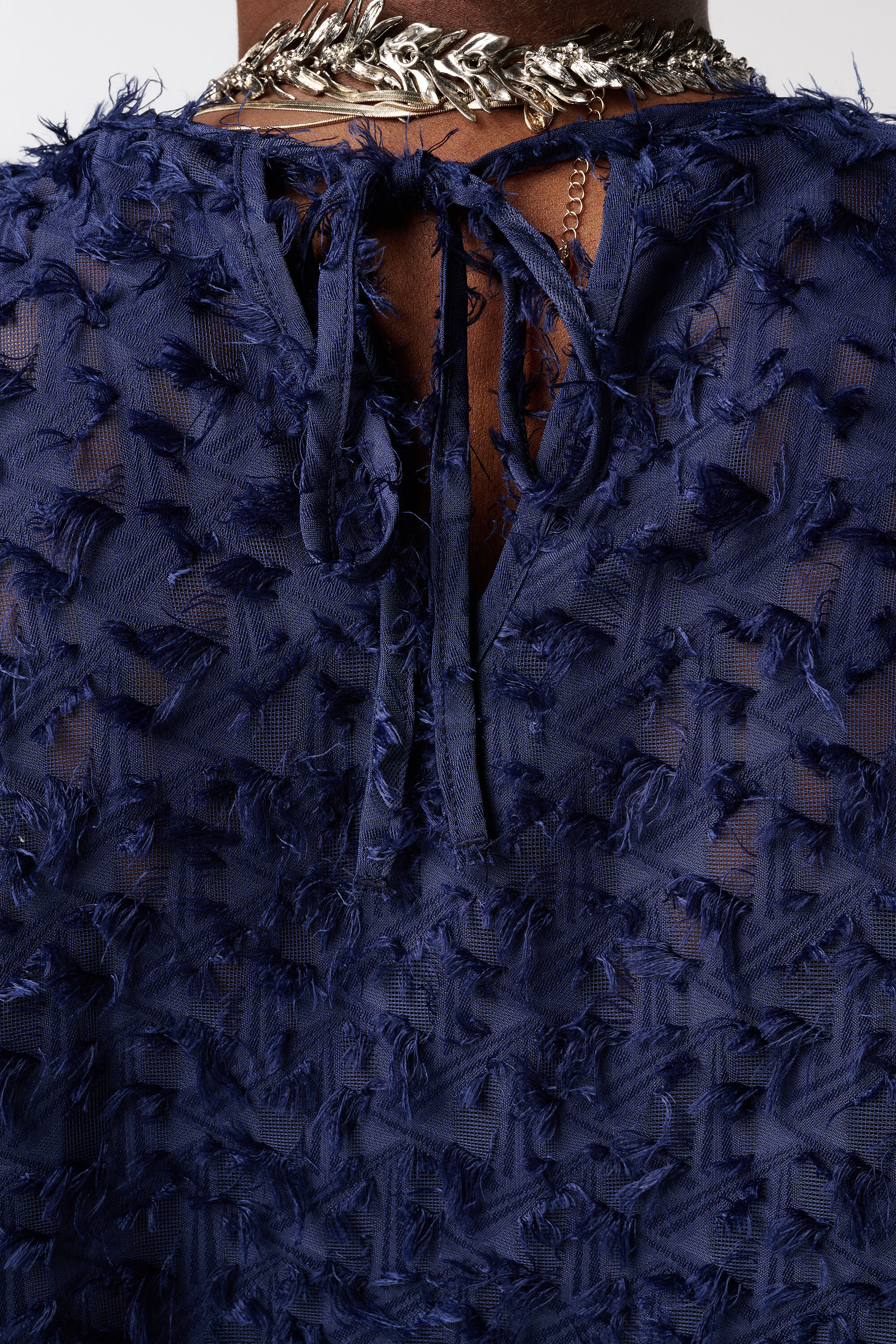 Blusa con textura image number 6