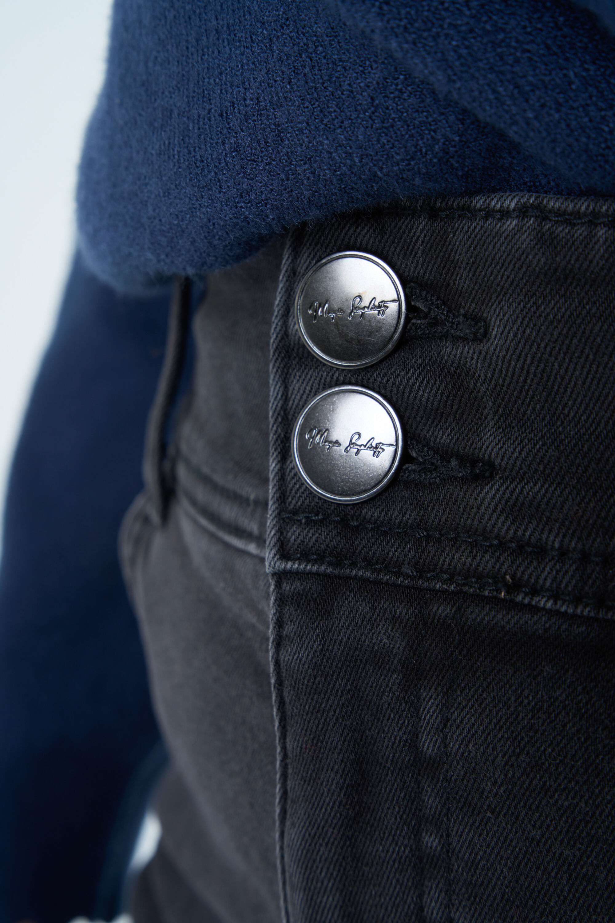 Vaqueros SCULPTS de corte pitillo  image number 4