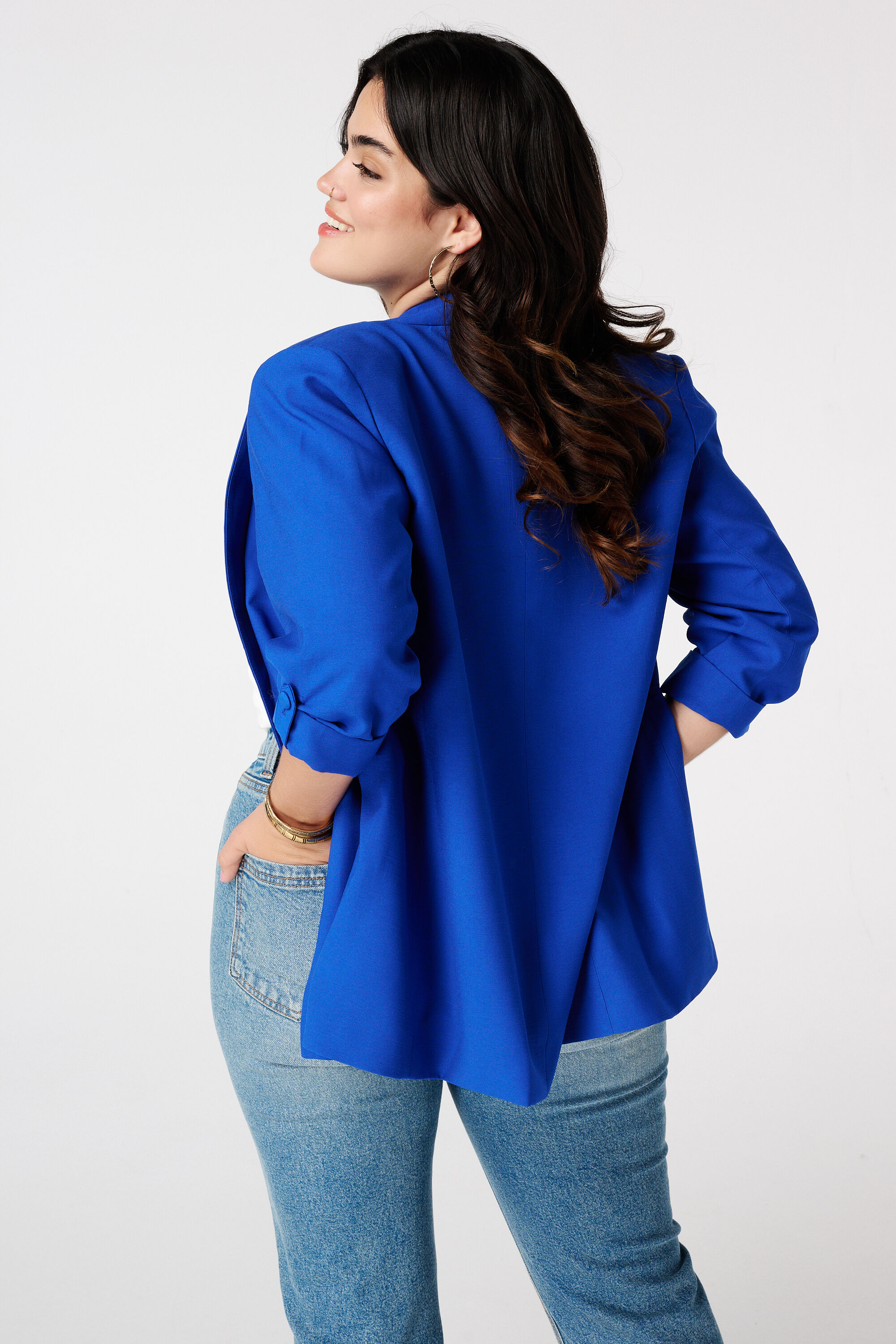 Blazer con mangas enrolladas image number 3