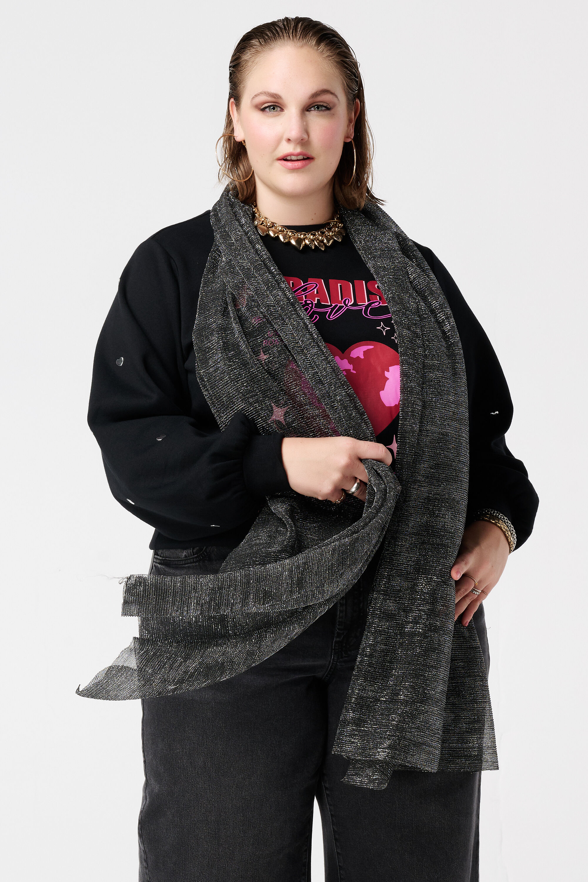 Bufanda plisada con lurex image number 0