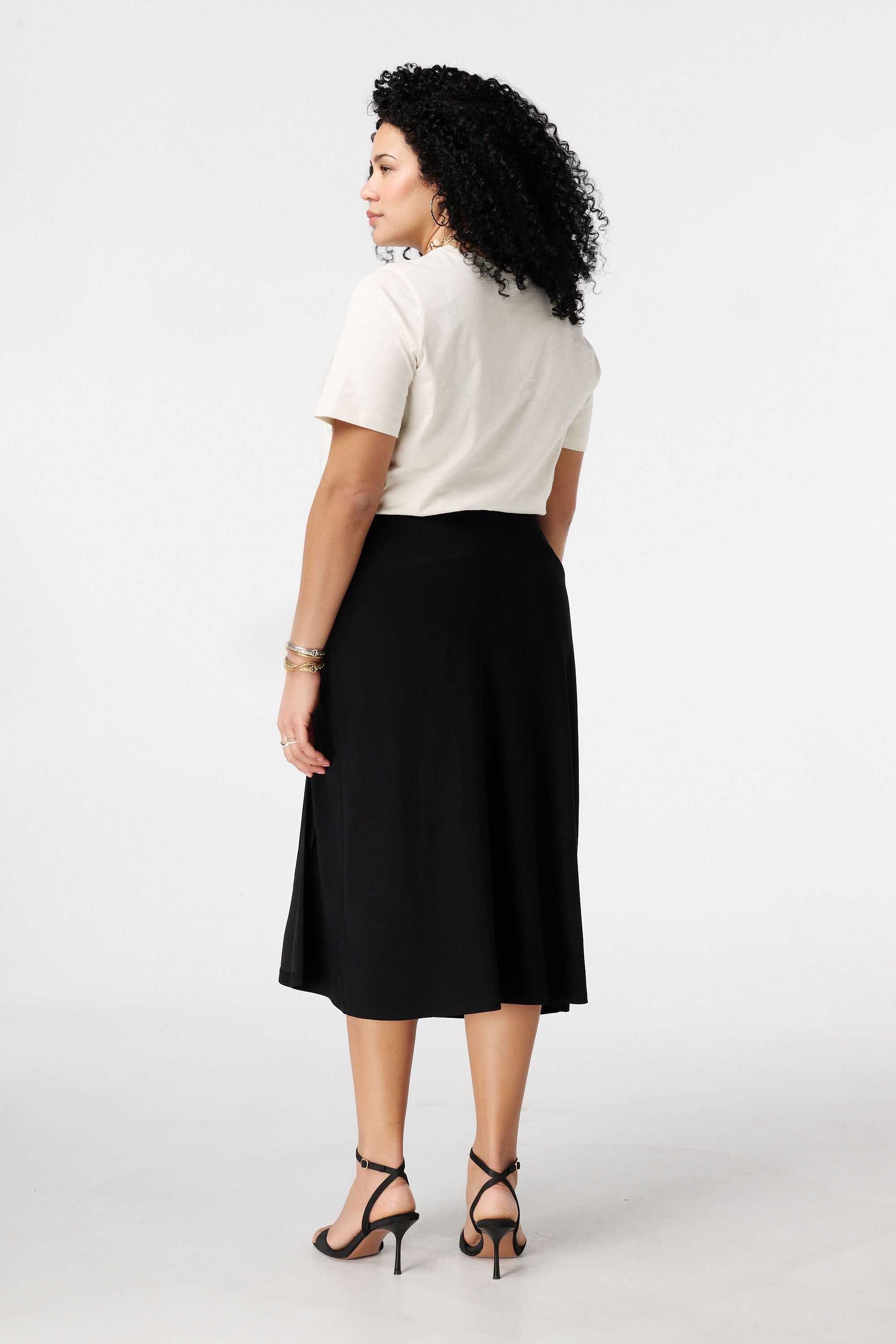 Falda midi image number 3