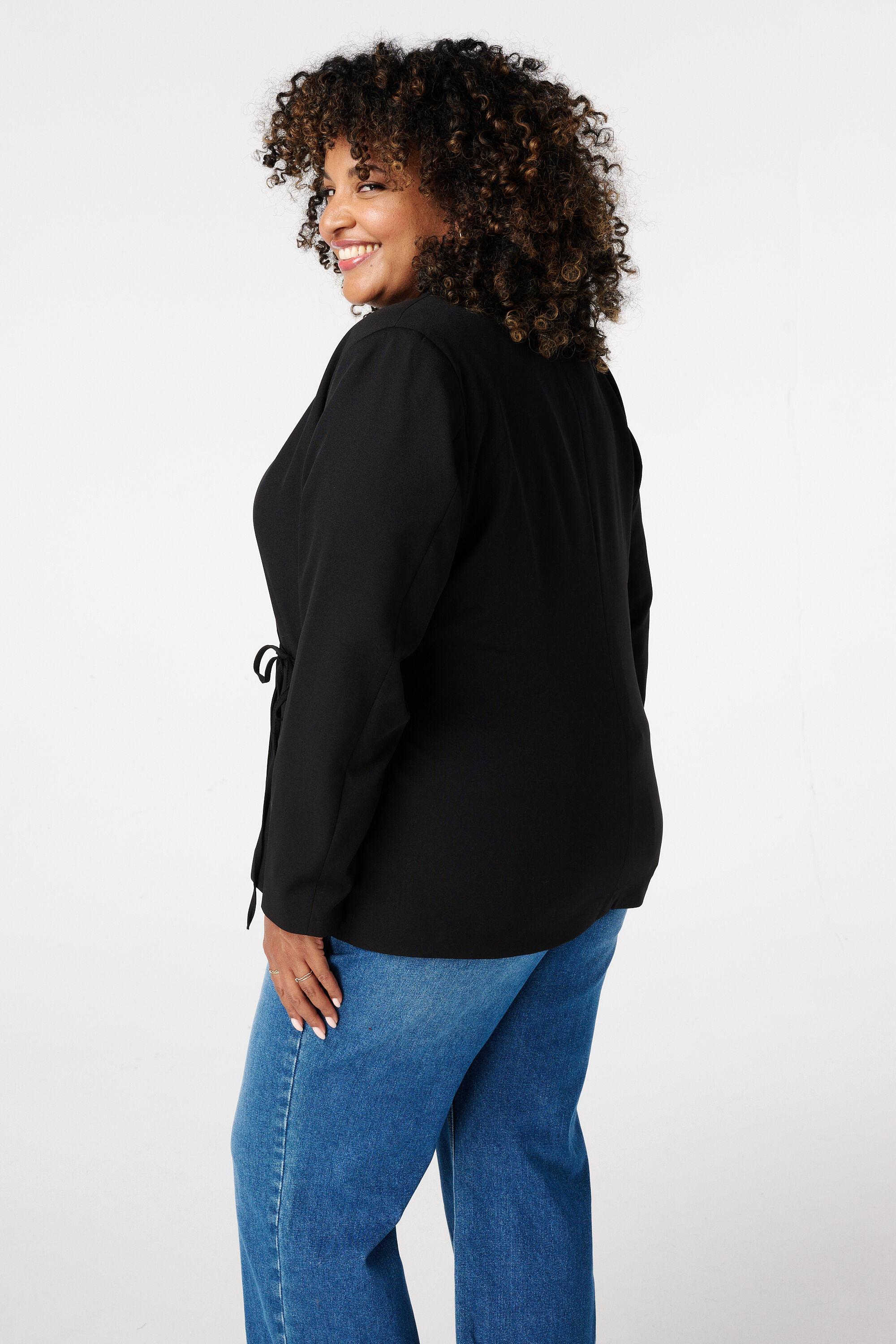 Chaqueta cruzada con cintur&oacute;n con lazo image number 3