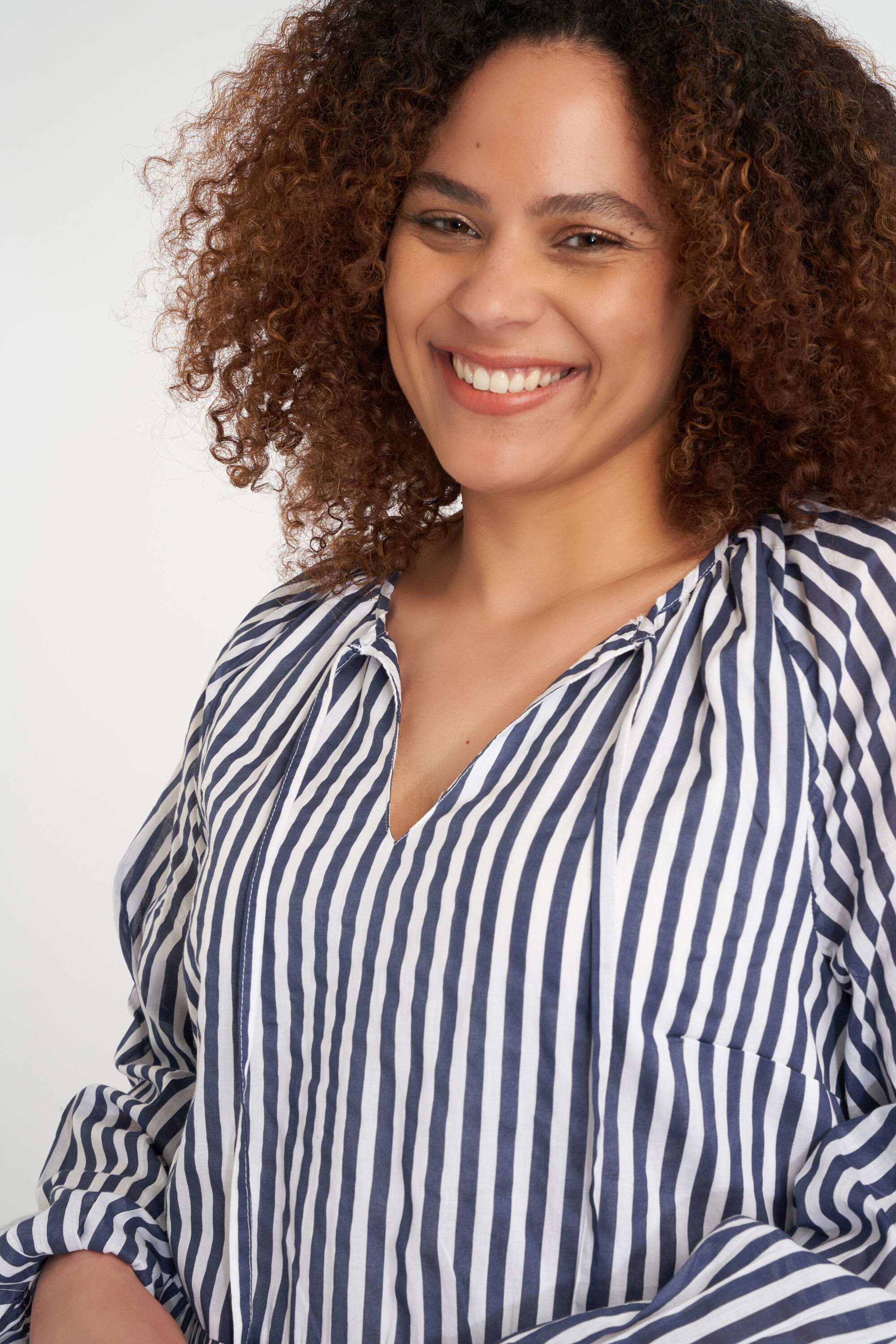 Vestido de rayas image number 5