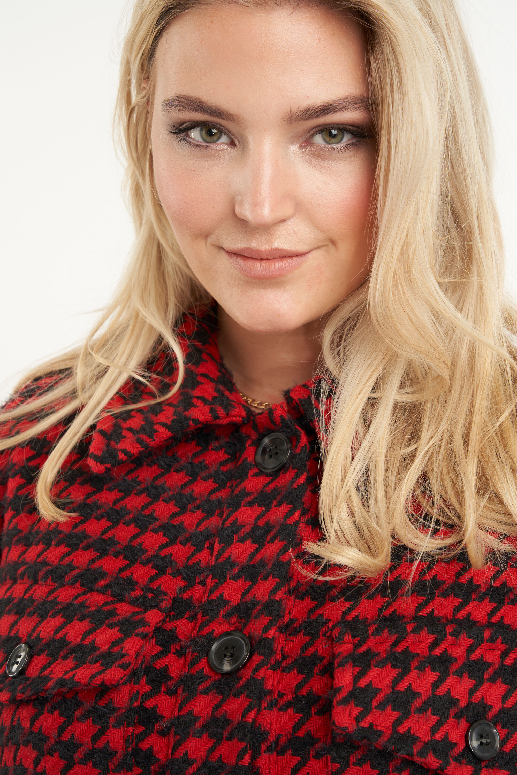 Sobrecamisa con estampado pata de gallo image number 4