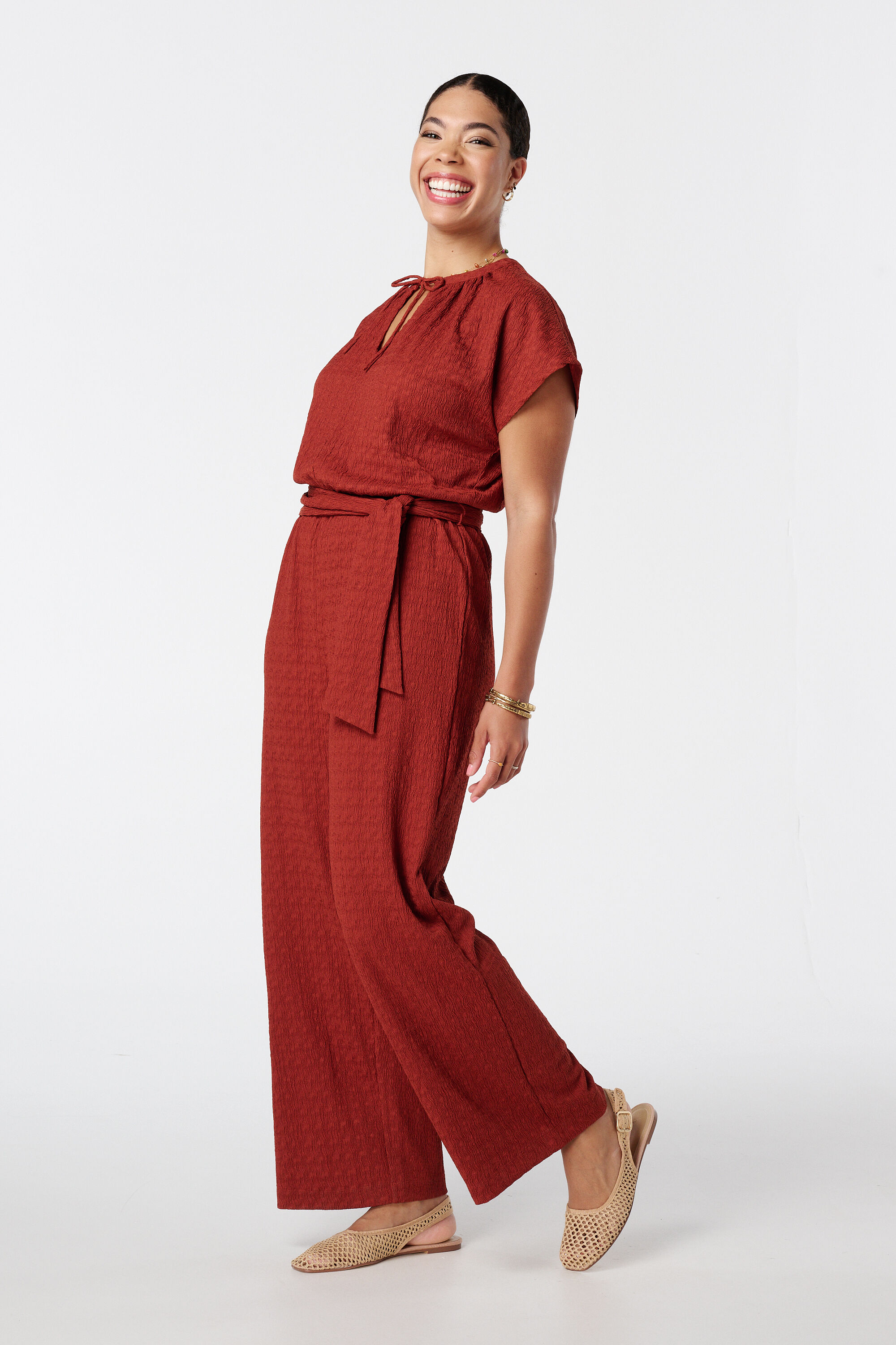 Mono de pernera ancha image number 3