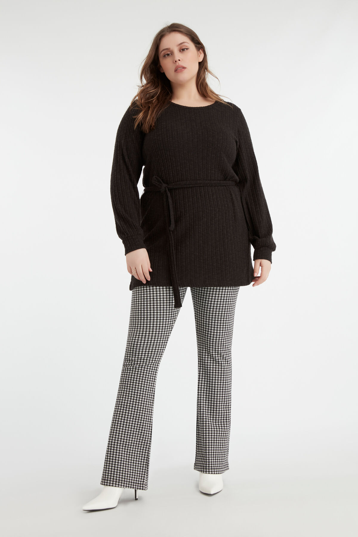 Jersey largo y fino image number 3