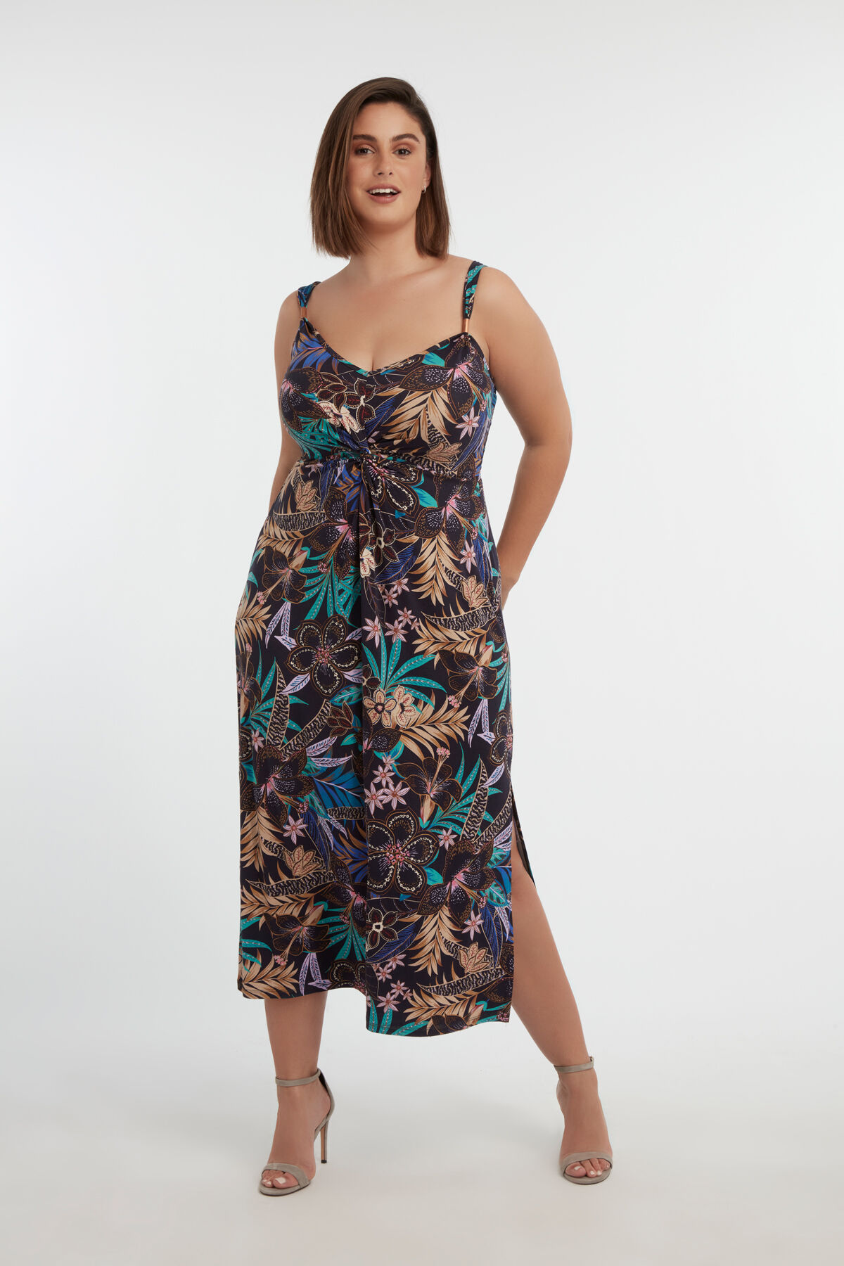 Vestido con estampado de flores image number 5