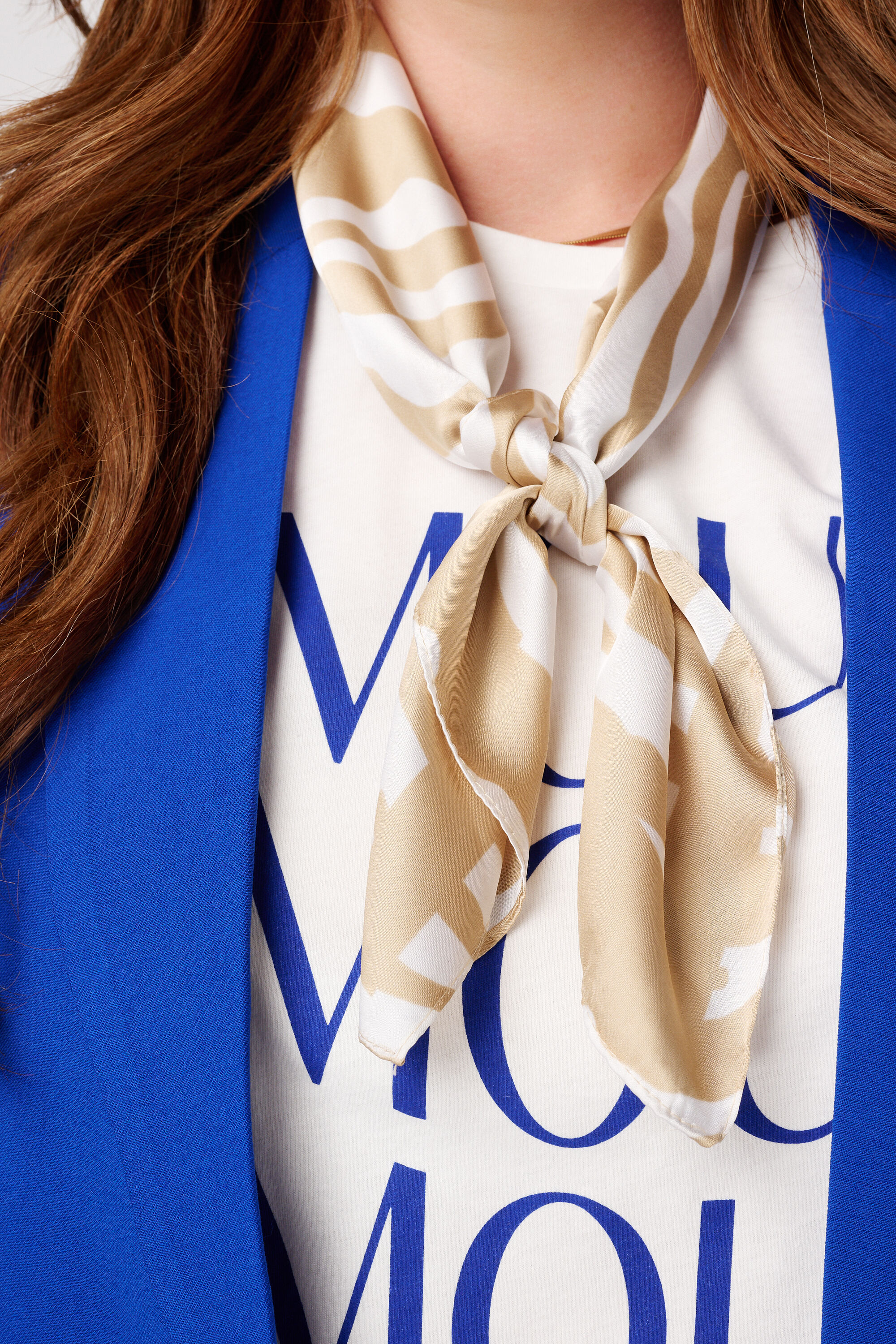 Pa&ntilde;uelo bandana con estampado image number 2