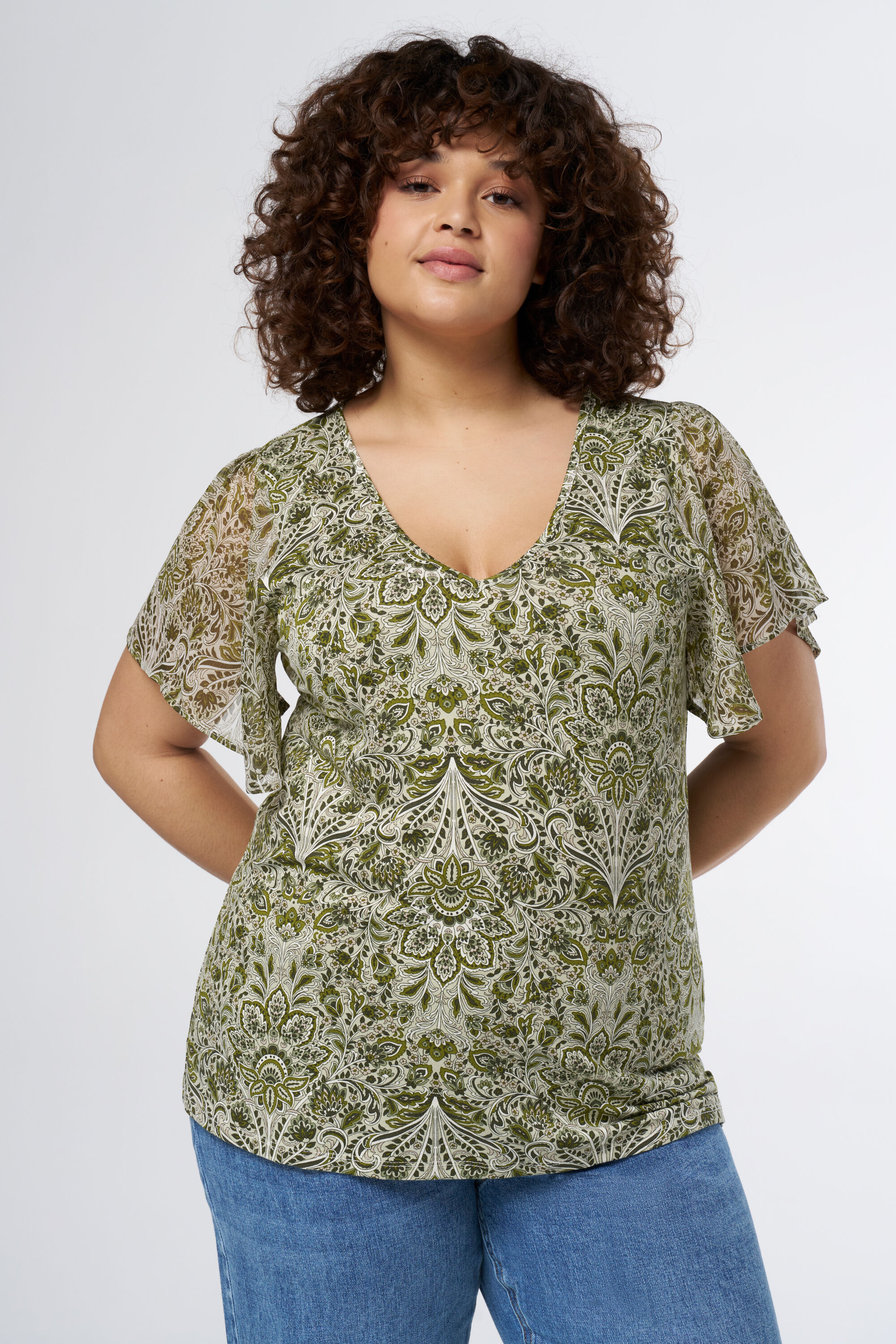 Top con estampado floral image number 6