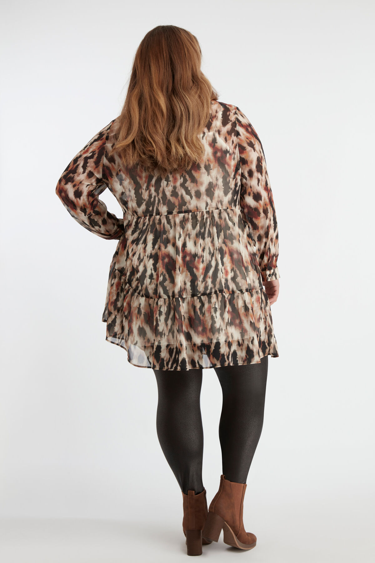 Blusa con volantes image number 5