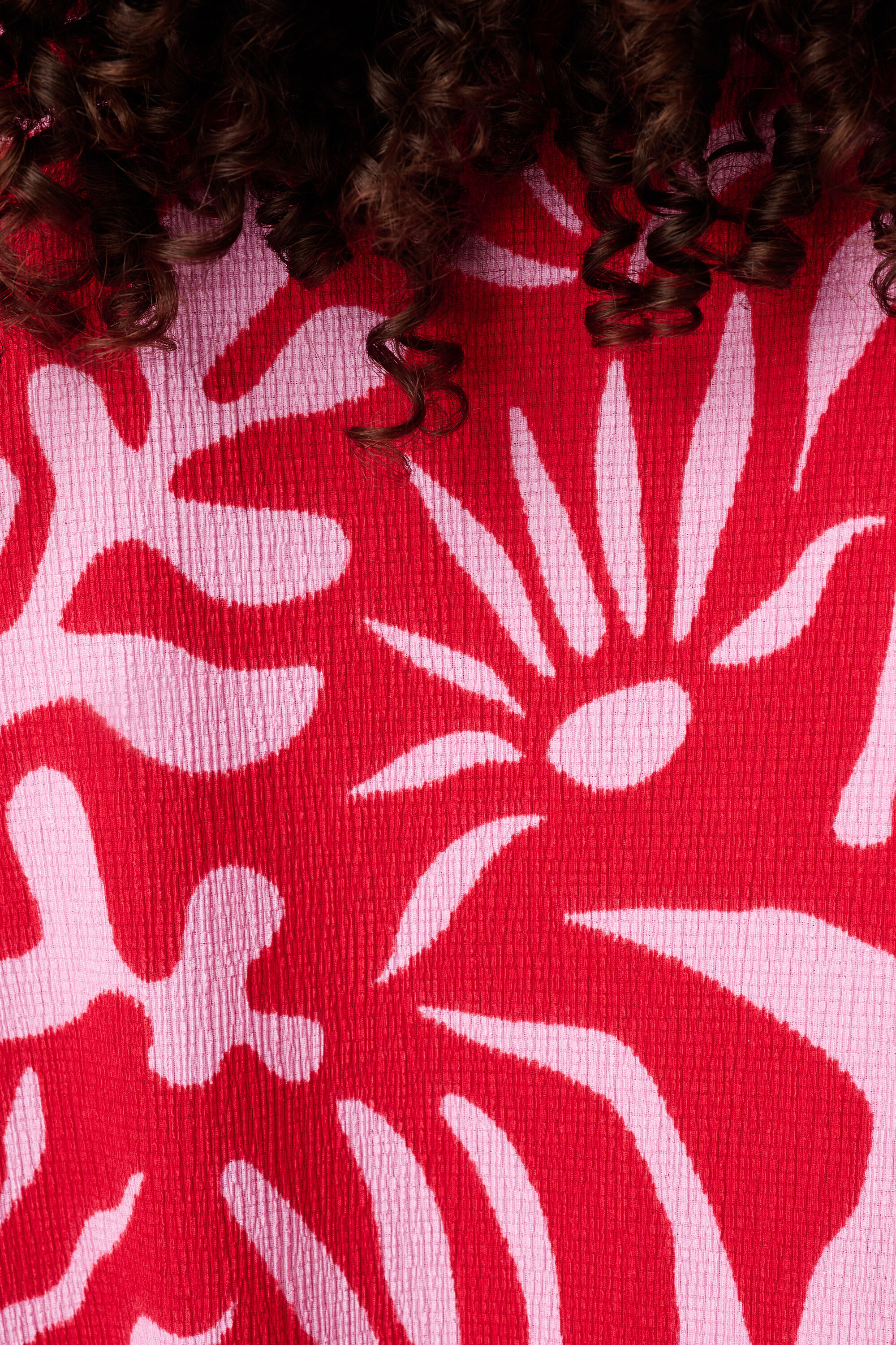 Top con estampado image number 6