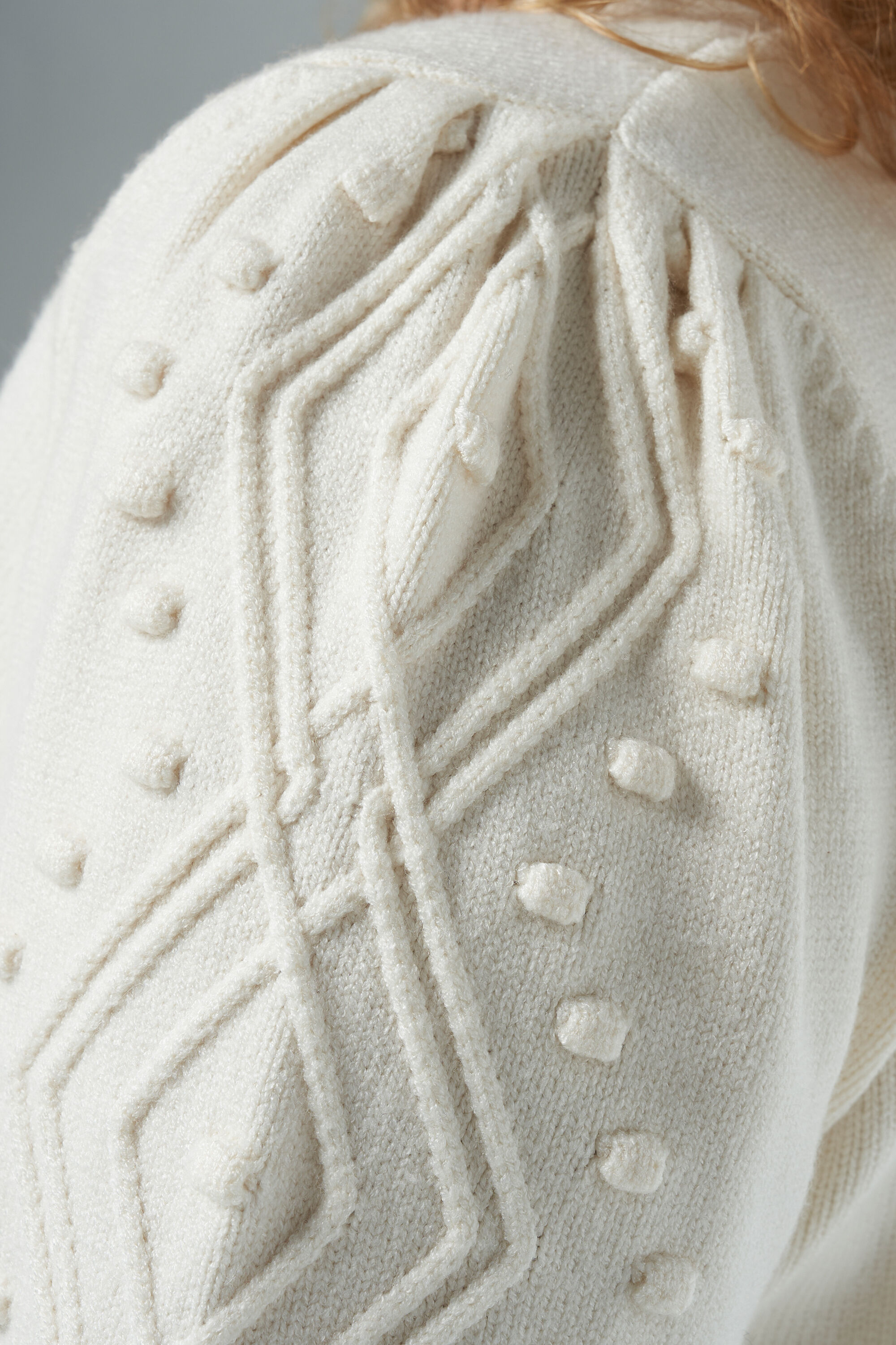 Jersey con cuello de pico image number 4