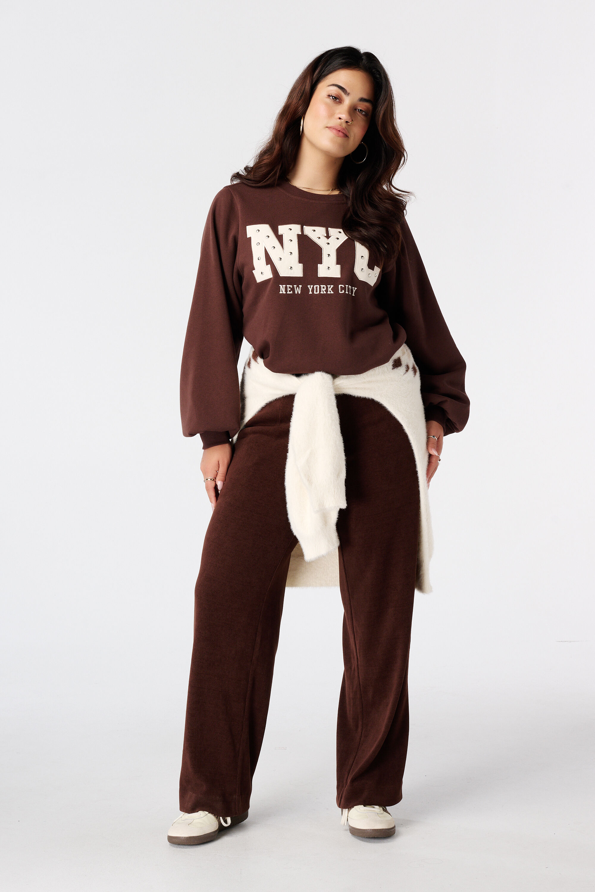 Sudadera con texto image number 5