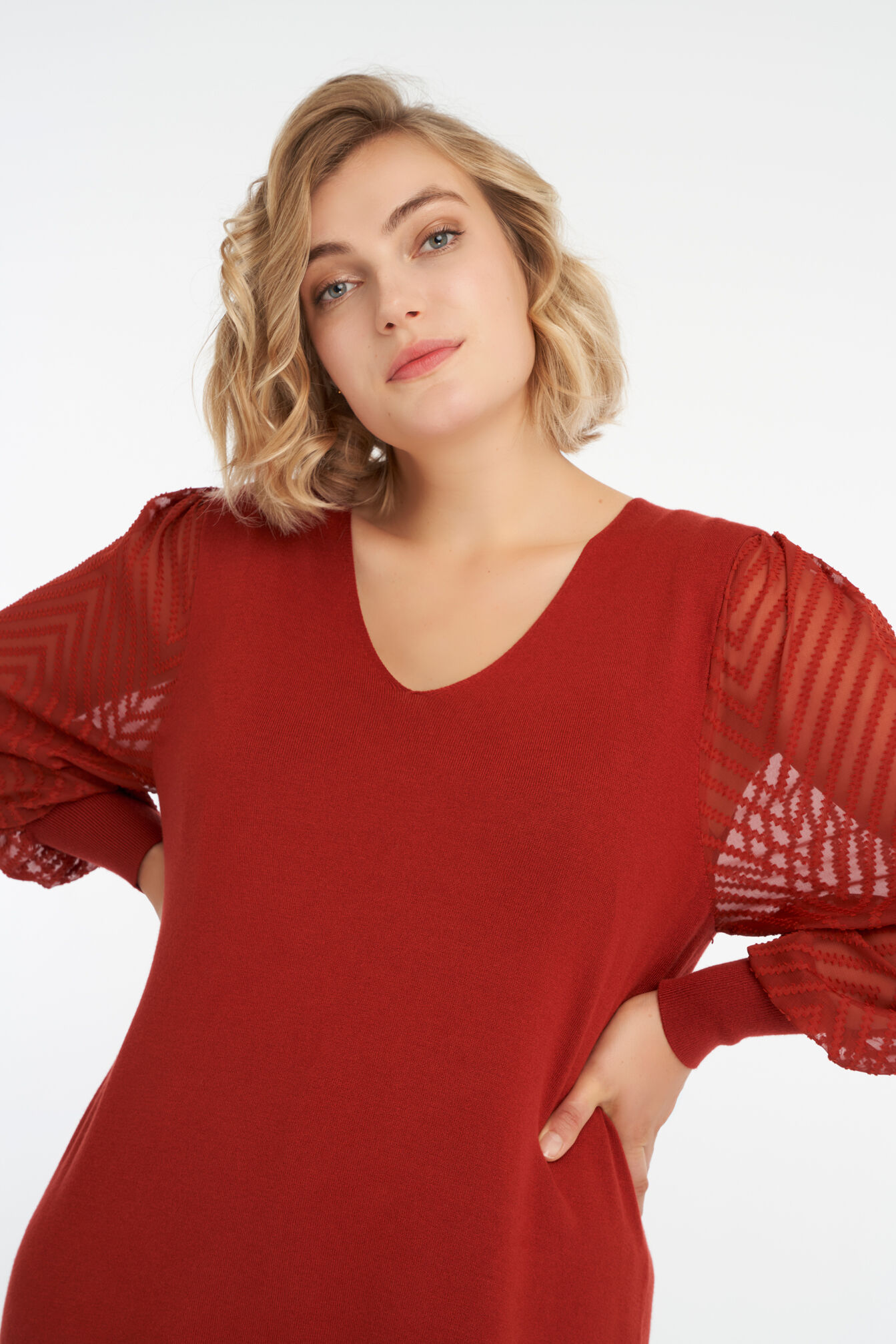 Su&eacute;ter con mangas abullonadas  image number 6