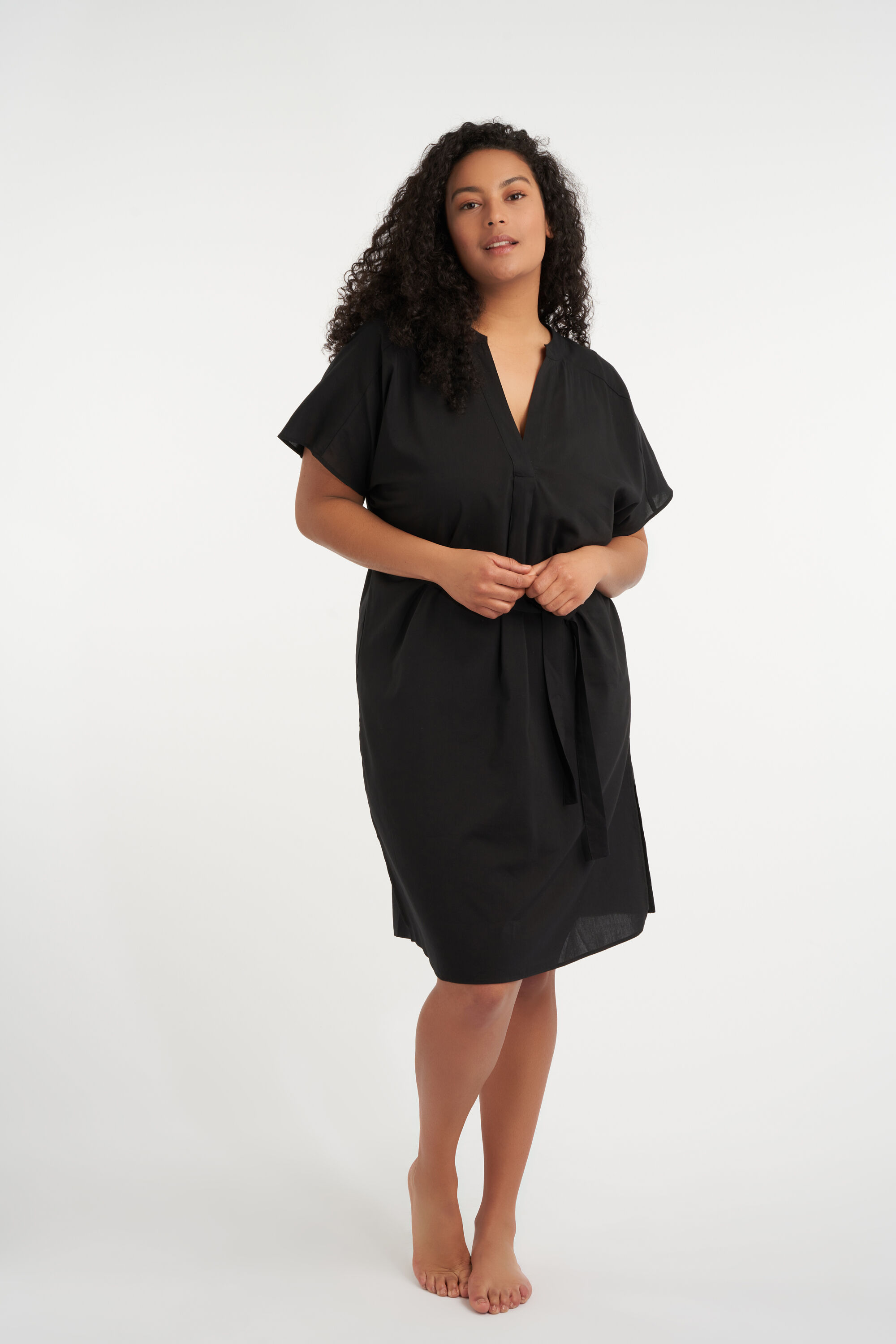 Blusa larga acampanada  image number 4