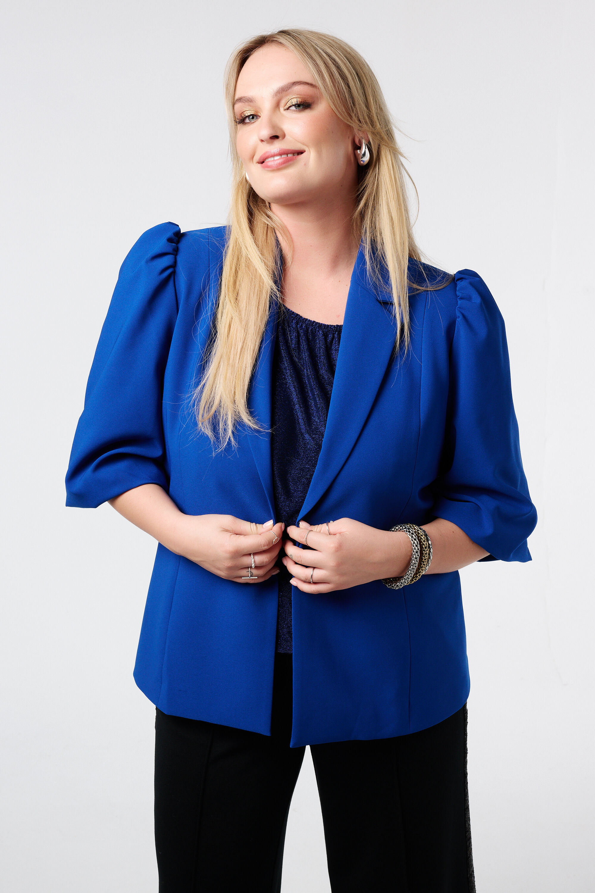 Blazer con mangas abullonadas