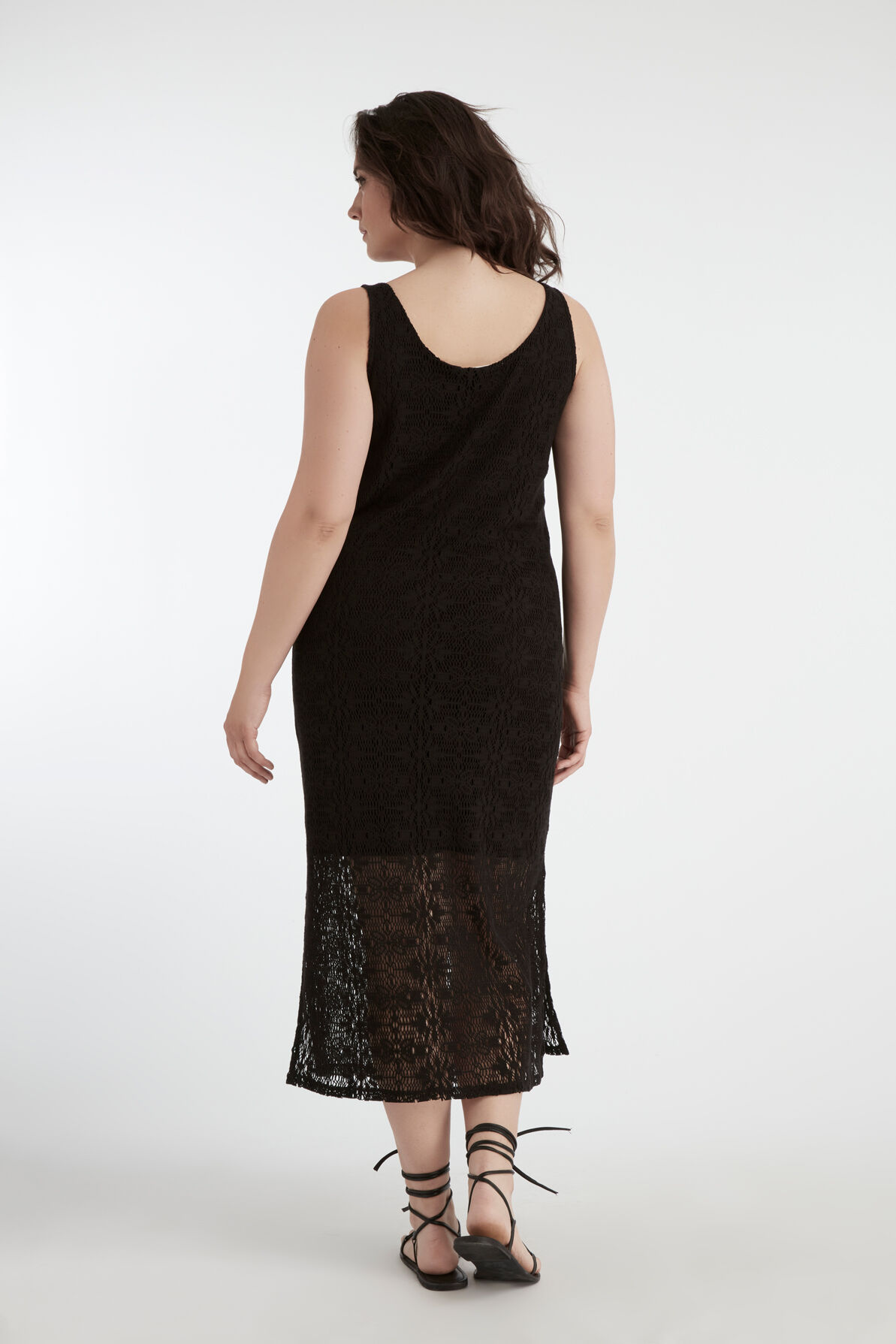 Vestido largo de encaje image number 4