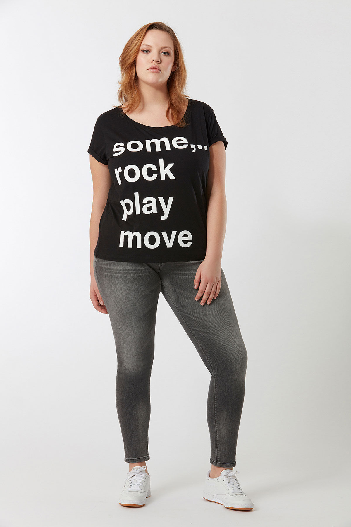 some,... vaqueros pitillo grises para figuras en forma de O image number 0