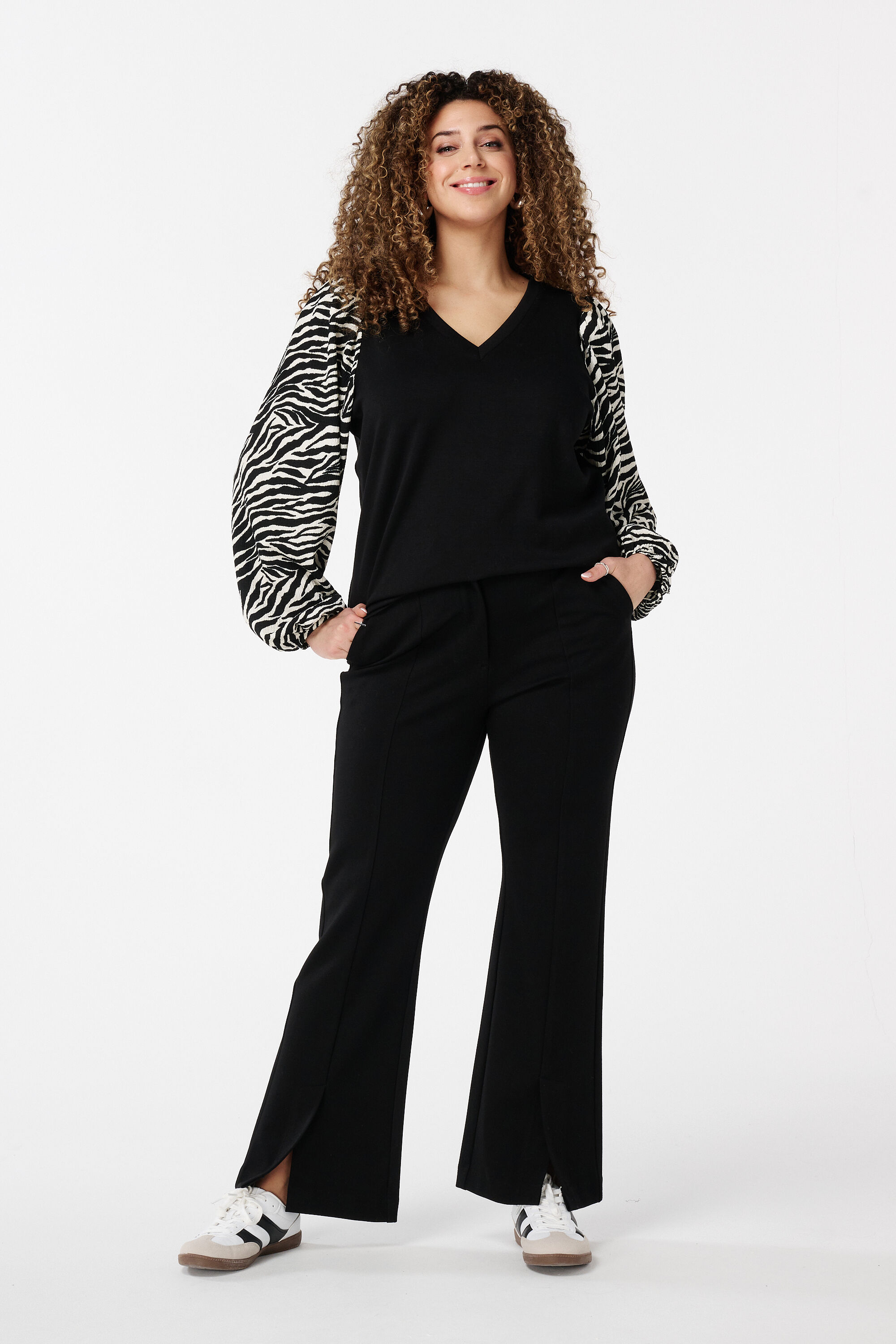 Top con mangas animal print image number 5