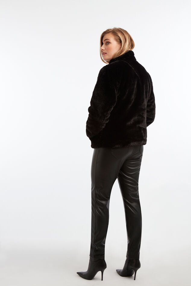 Abrigo de pelo sintético image number 4