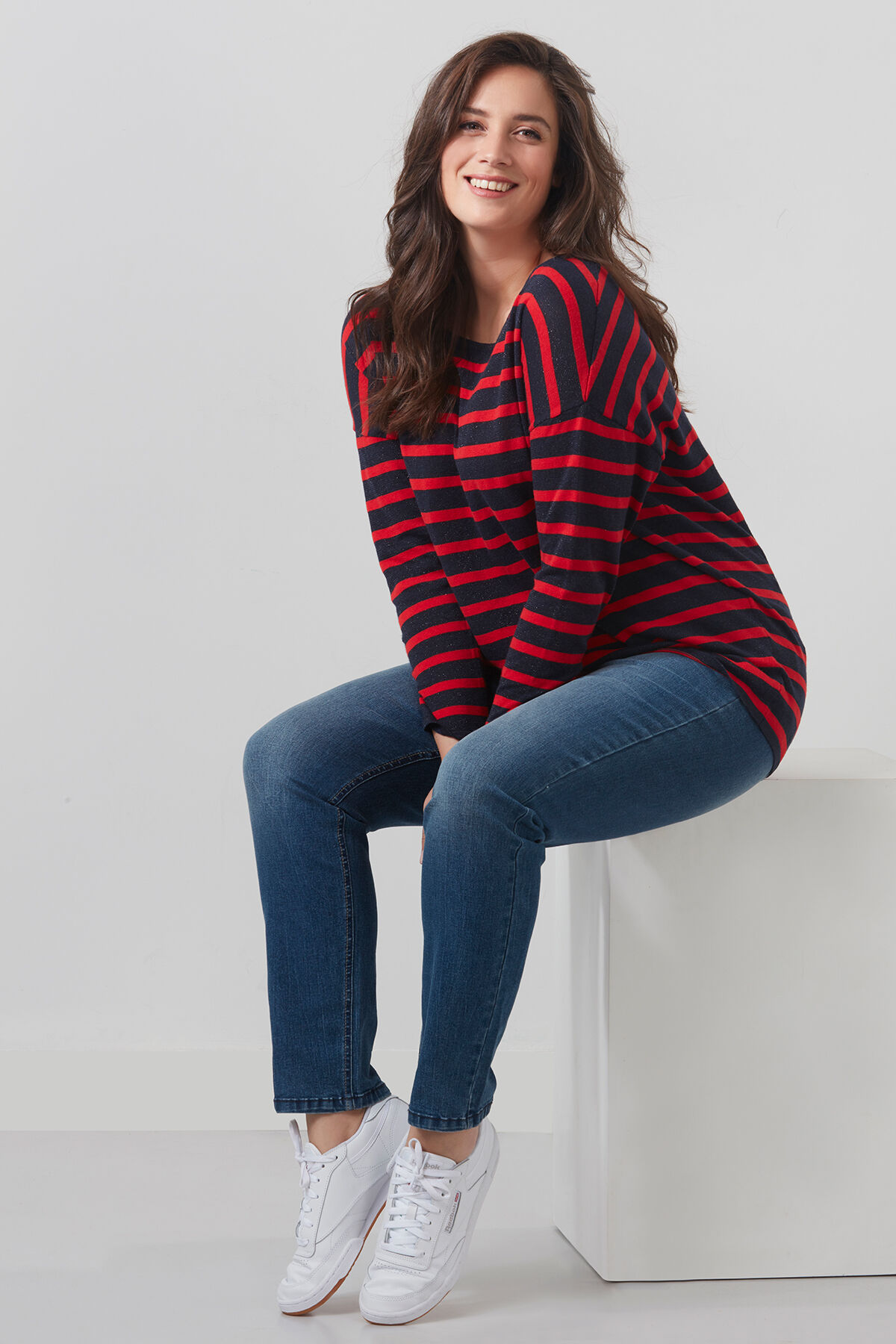 Pantal&oacute;n vaquero ajustado largo IRIS image number 4