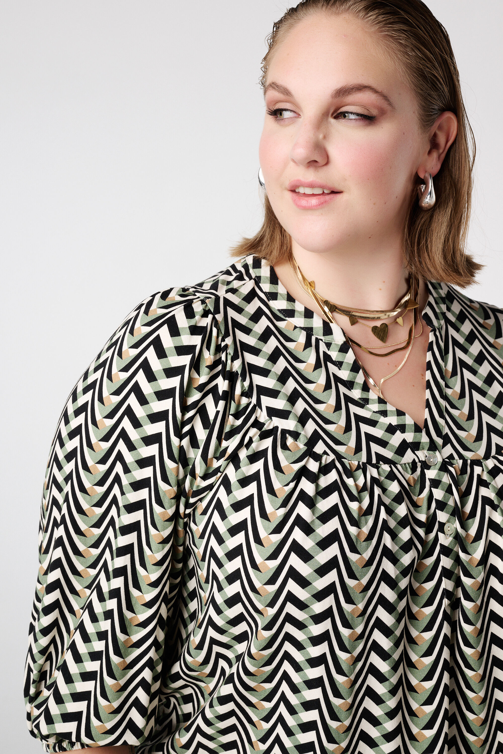 Top de punto con estampado image number 4