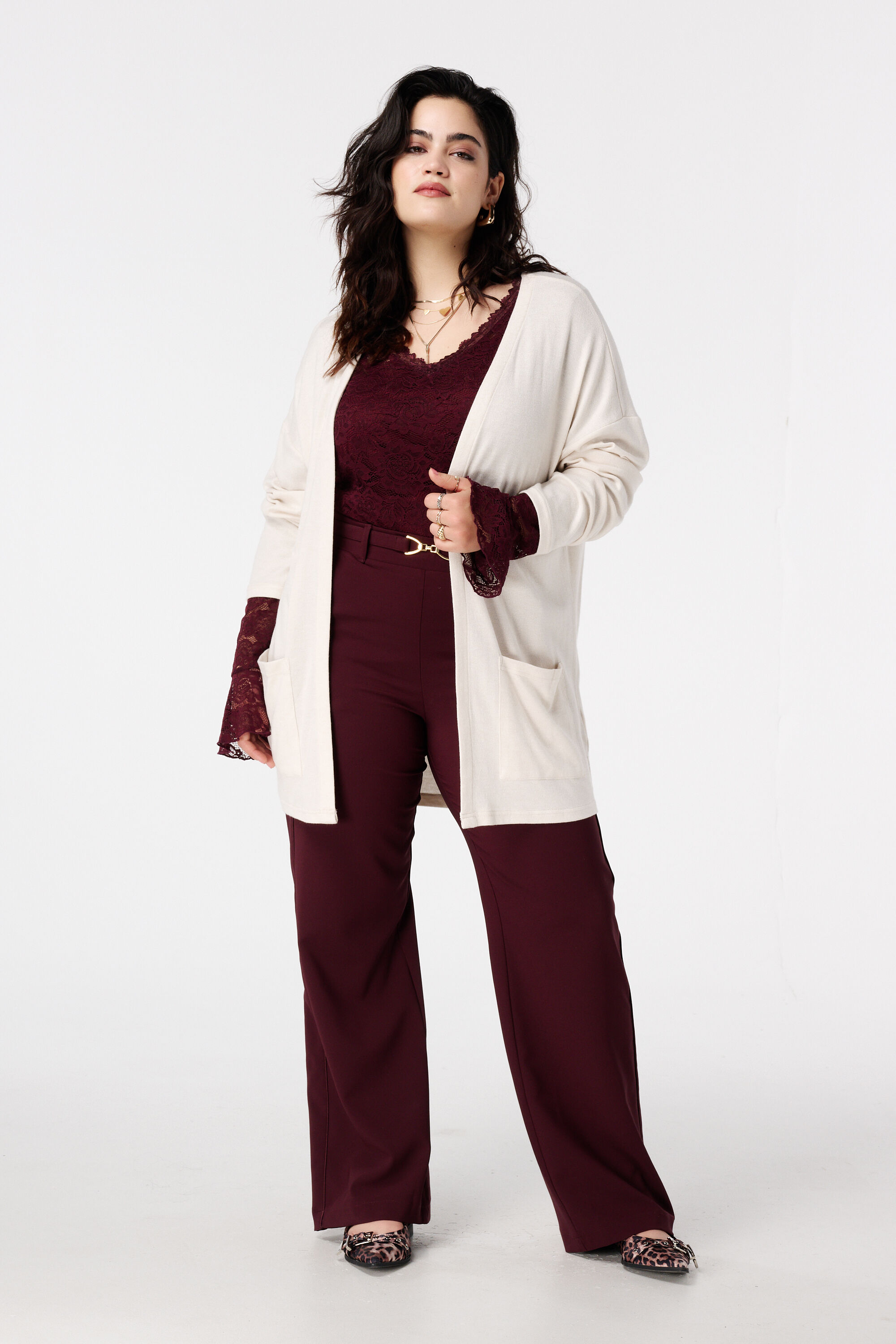 C&aacute;rdigan largo con bolsillos image number 5