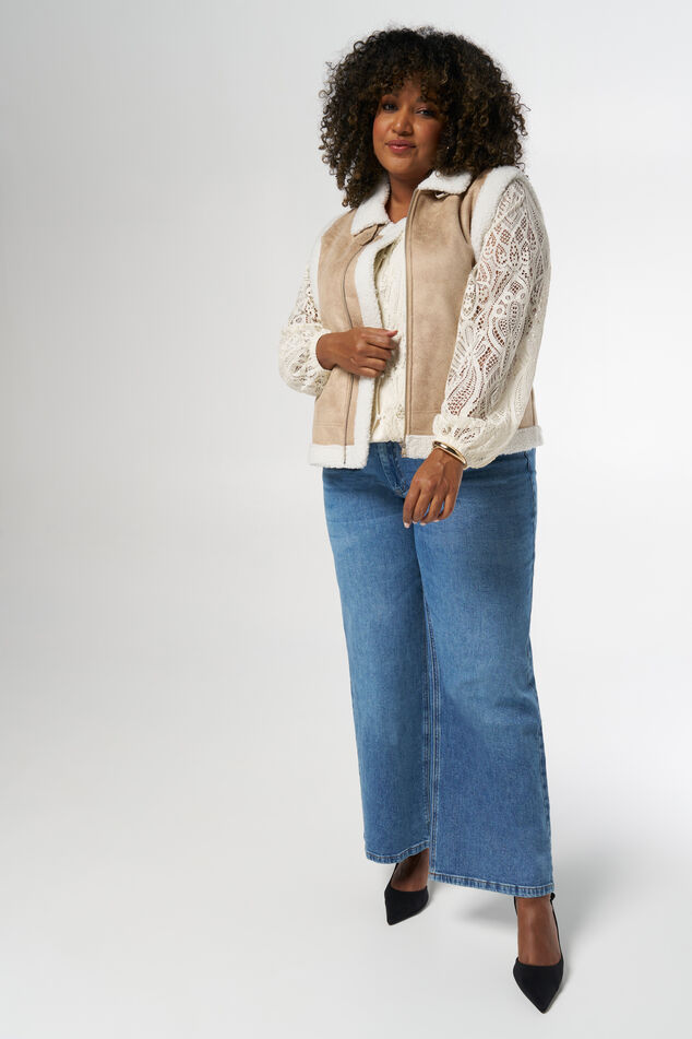 Chaleco de cuero sintético image number 5