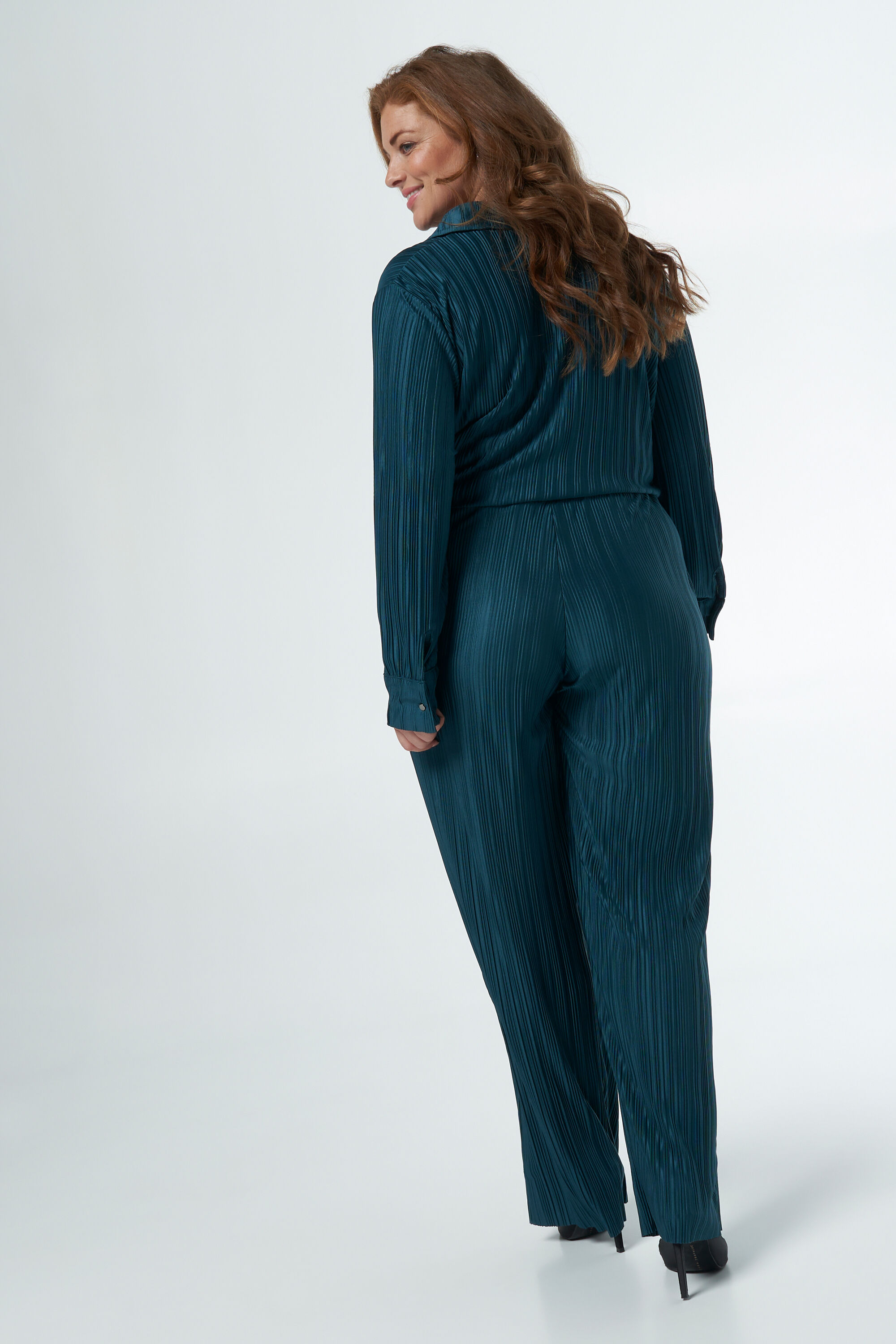 Pantalones plisados   image number 3