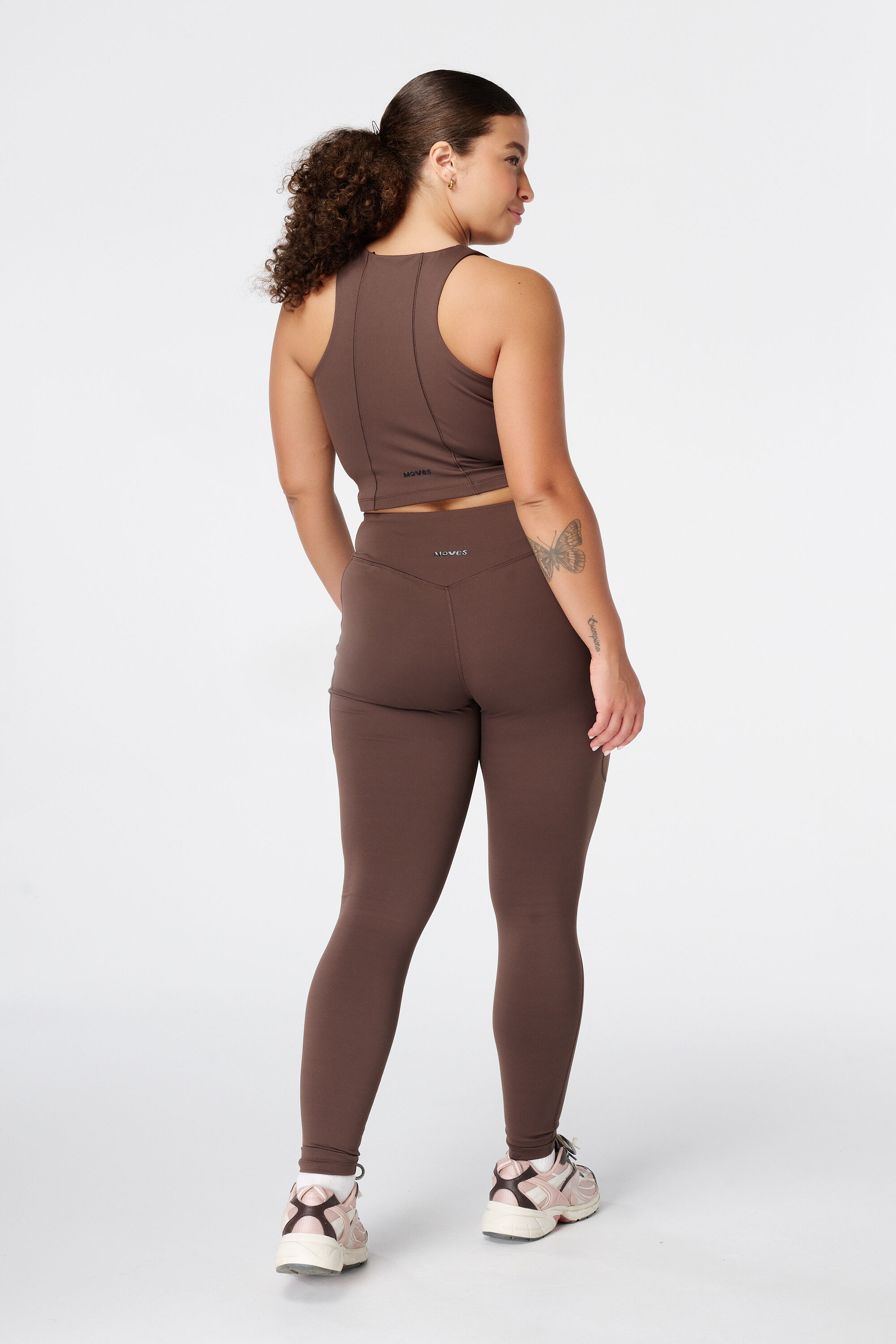 Legging deportivo con bolsillos laterales image number 3