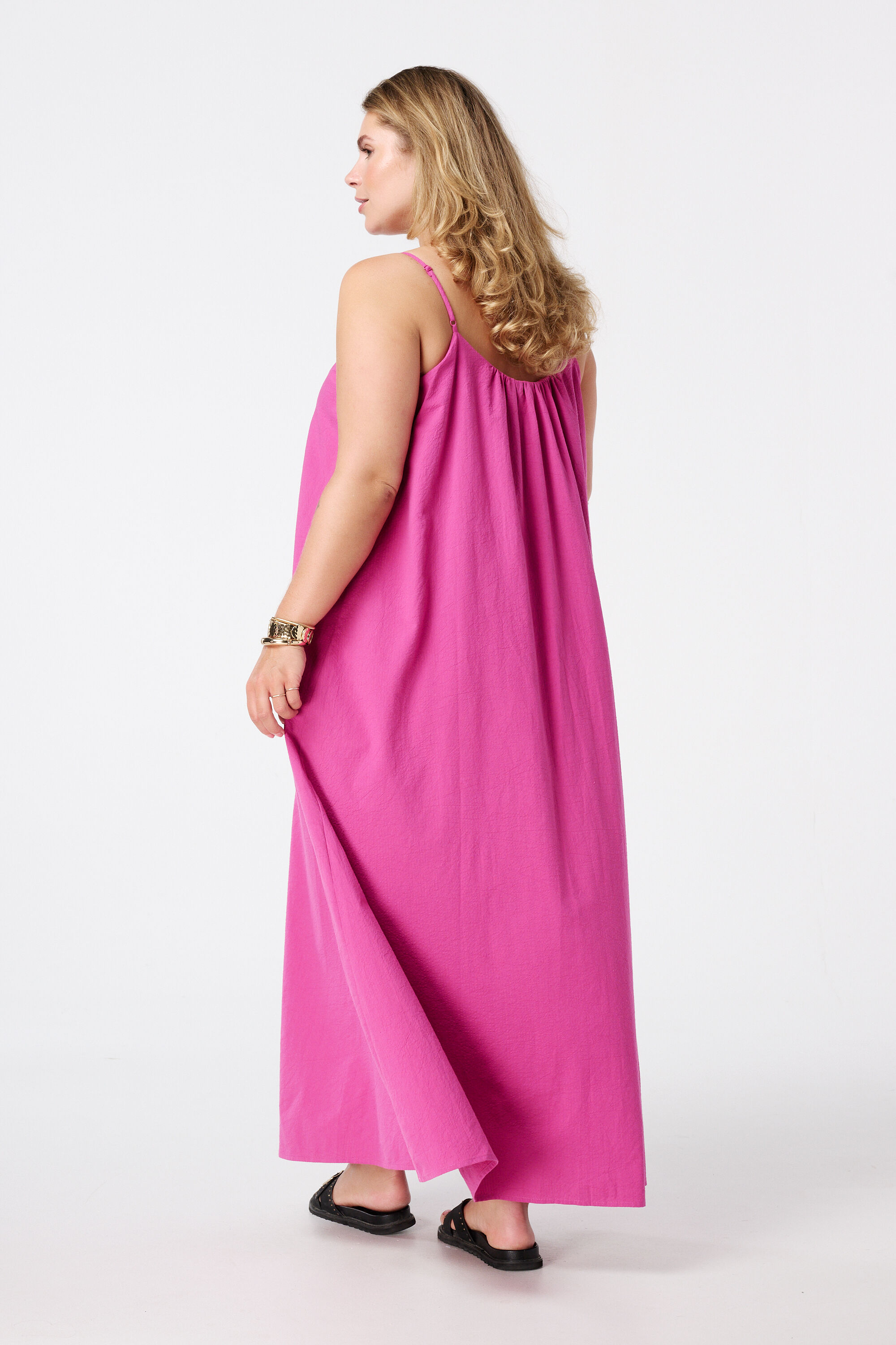 Vestido largo con tirantes finos image number 3