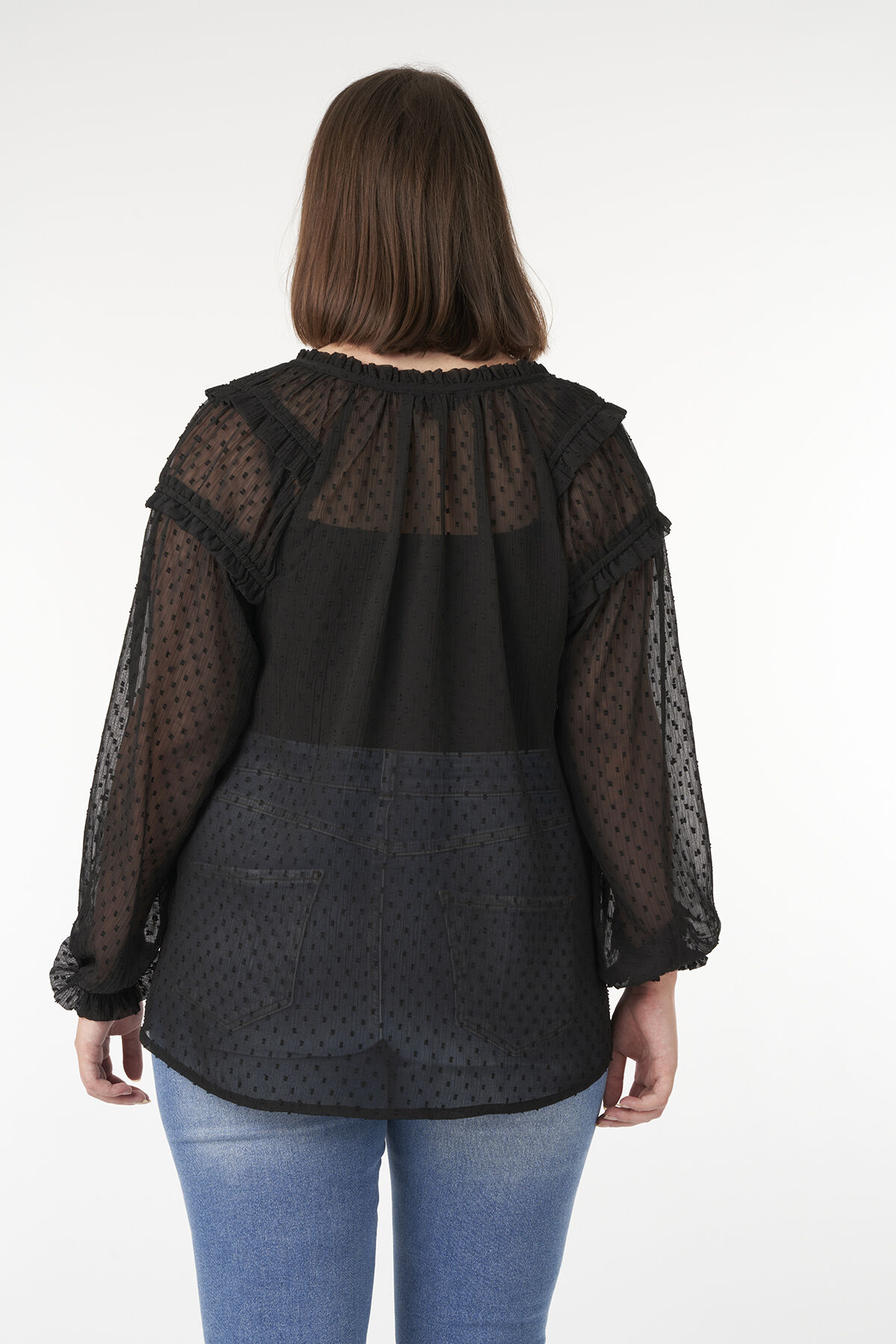 Blusa semitransparente con peque&ntilde;os volantes image number 3