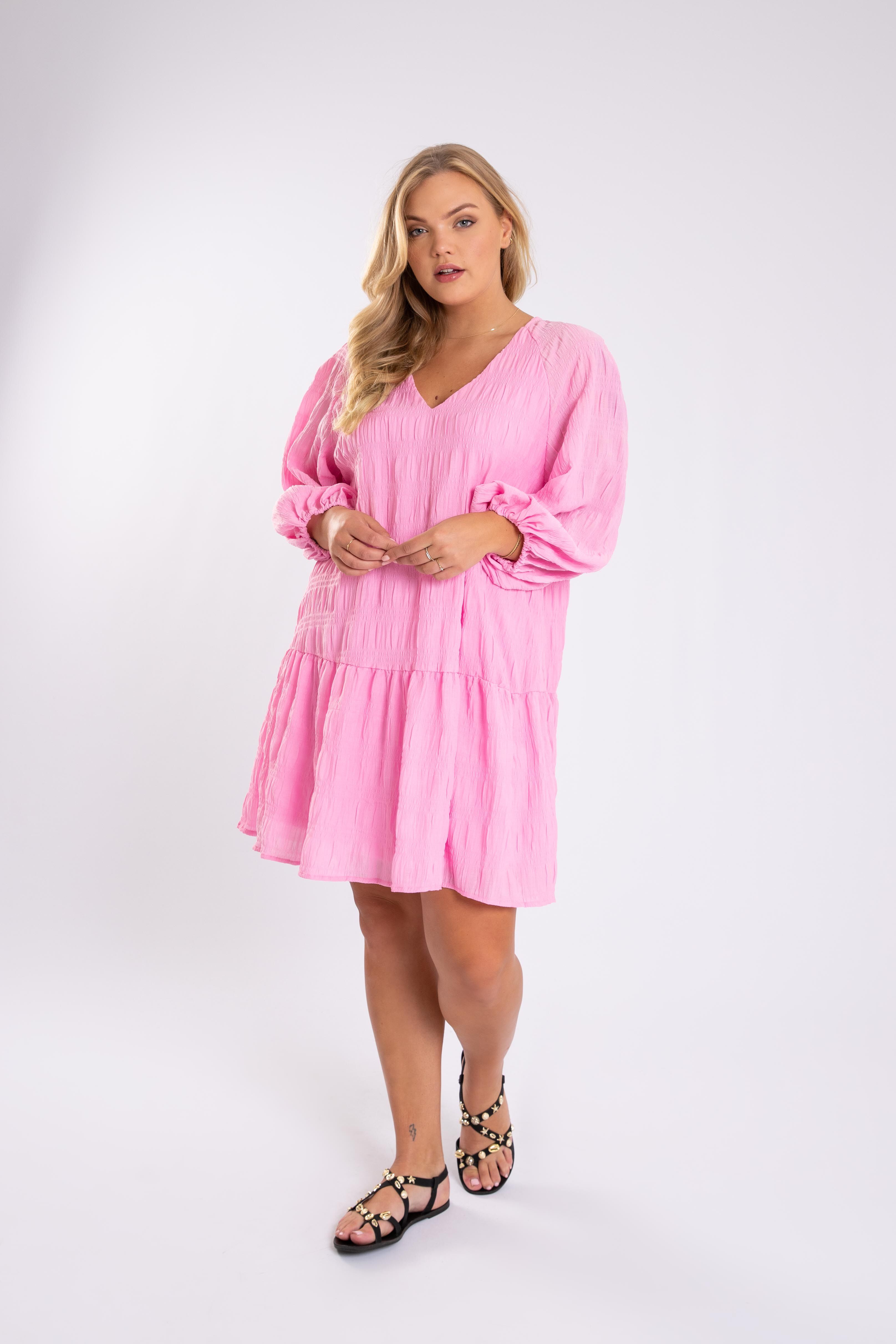 Vestido con corte en A  image number 6