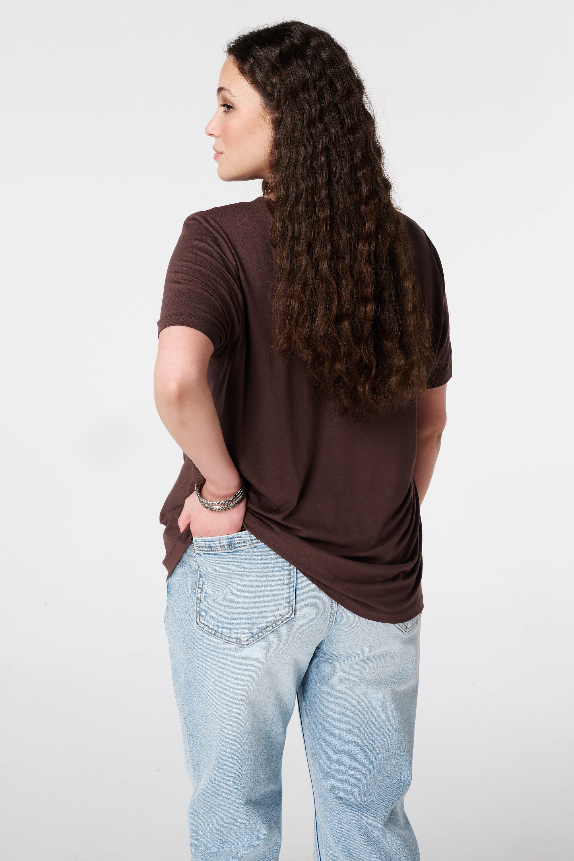 Camiseta con escote en V image number 3