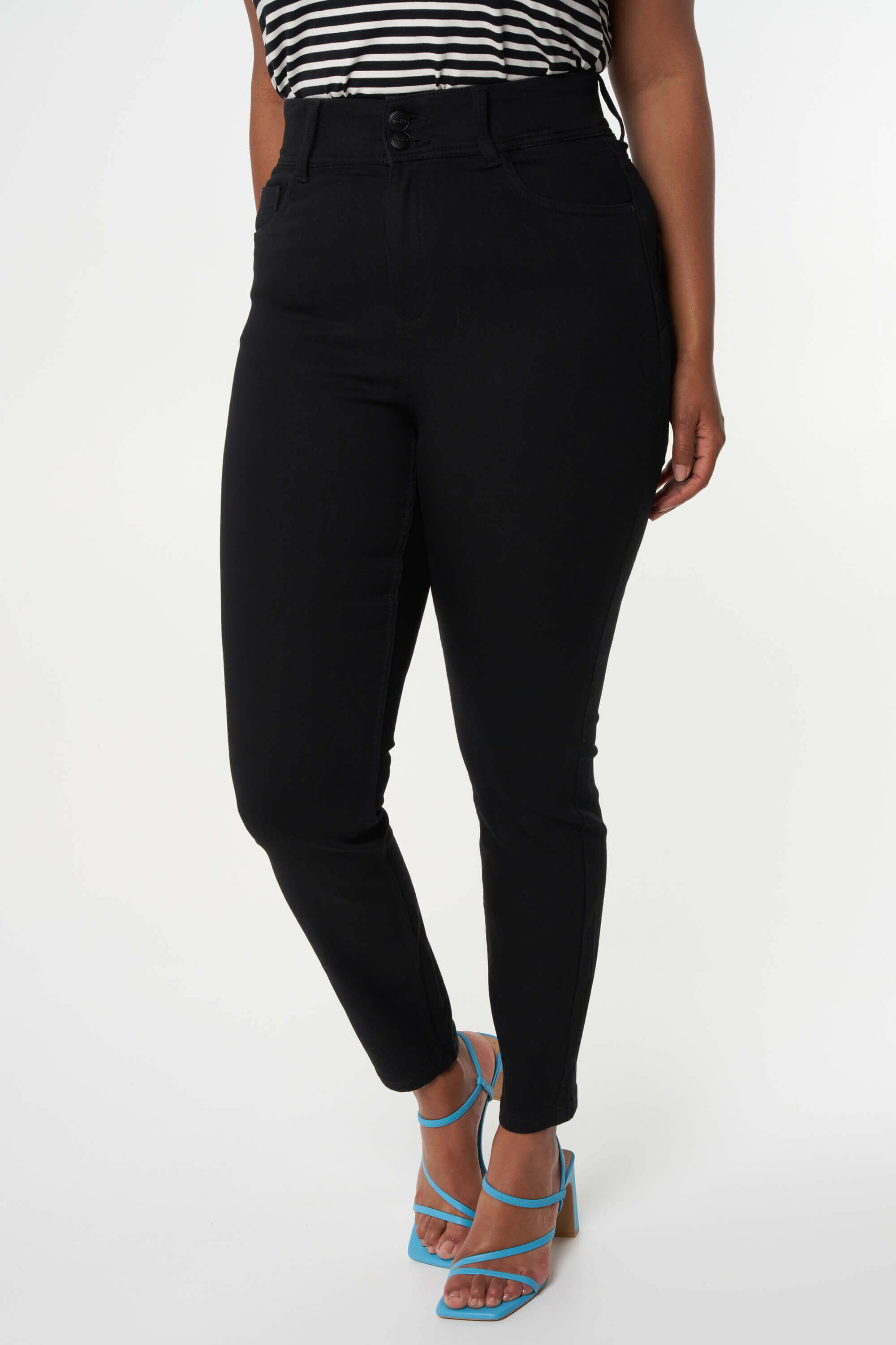 Vaqueros SCULPTS de corte pitillo moldeadores image number 6