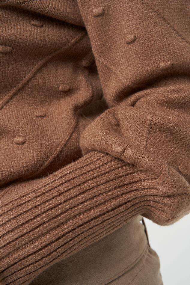 Suéter con detalles image number 4