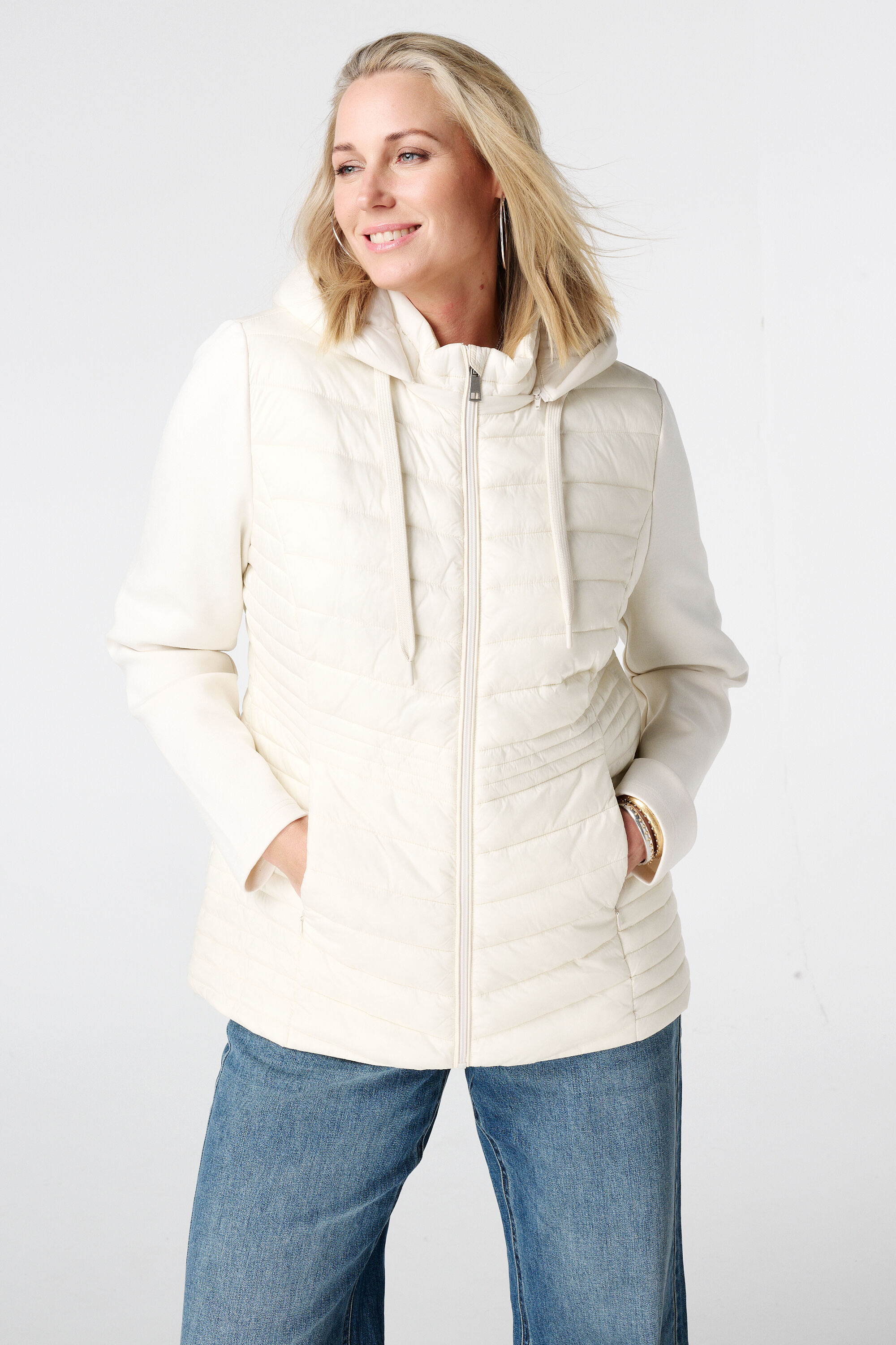 Chaqueta acolchada con mangas de tela