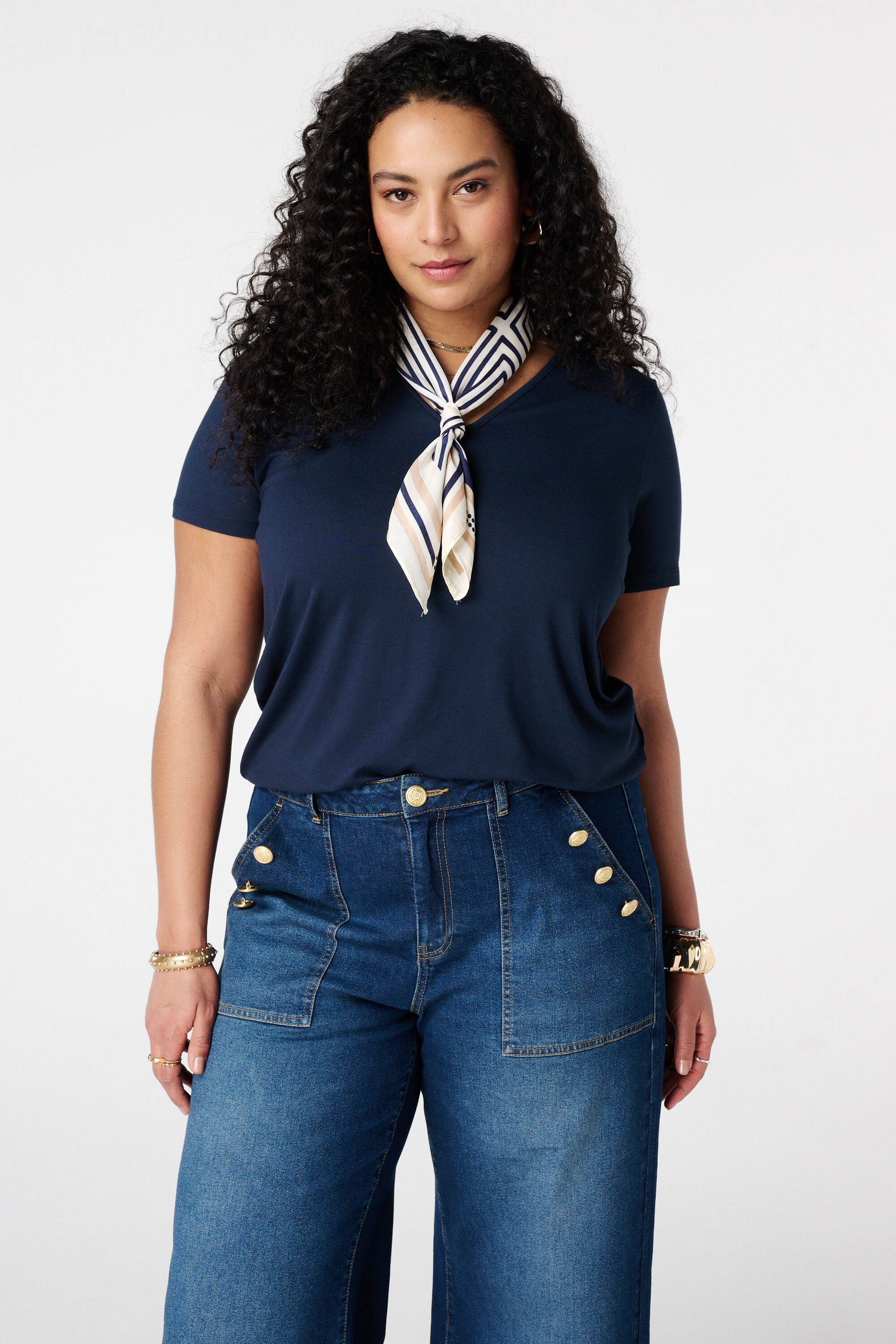 Camiseta con escote en V